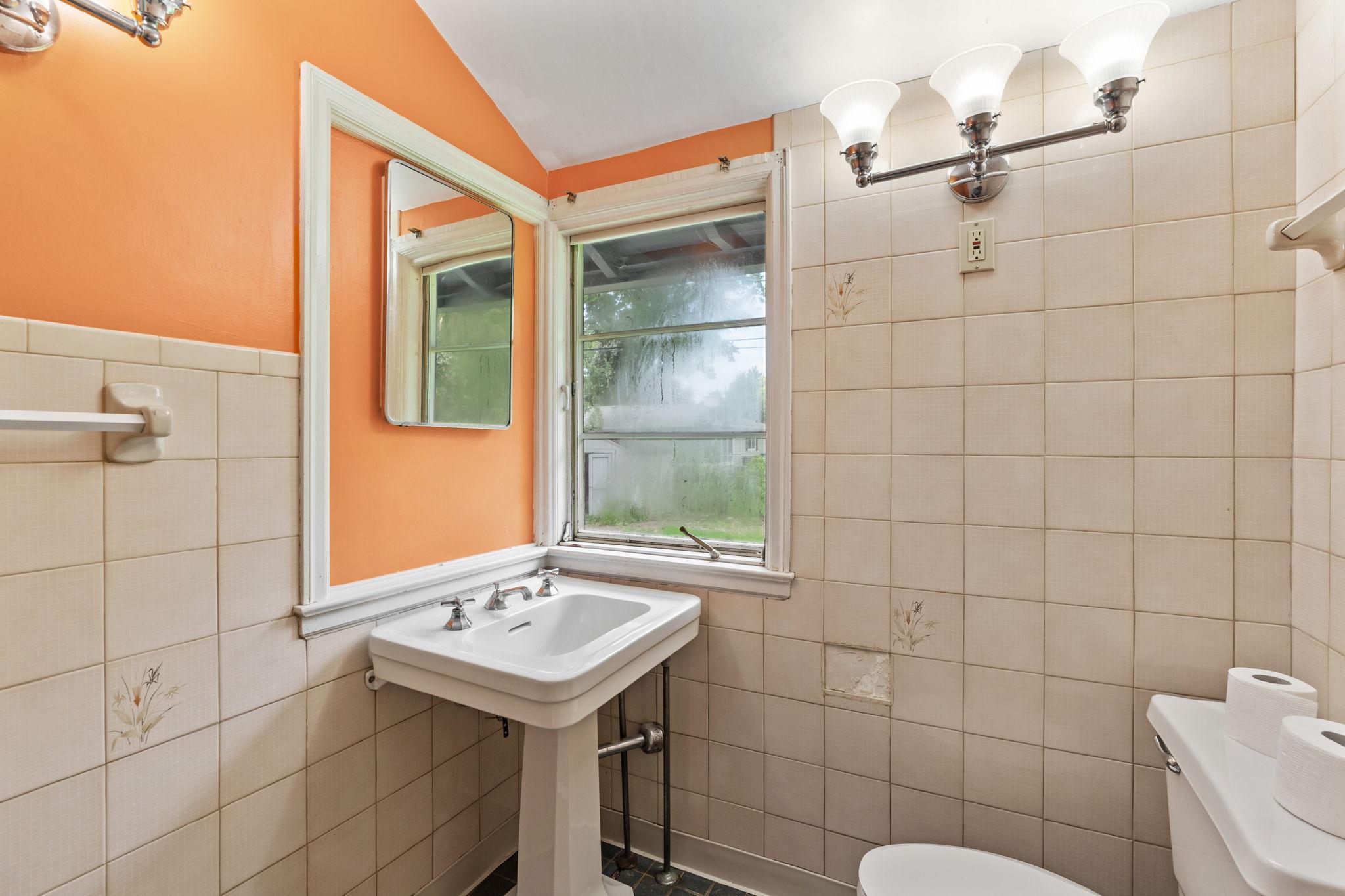 3984 Colorado Avenue S