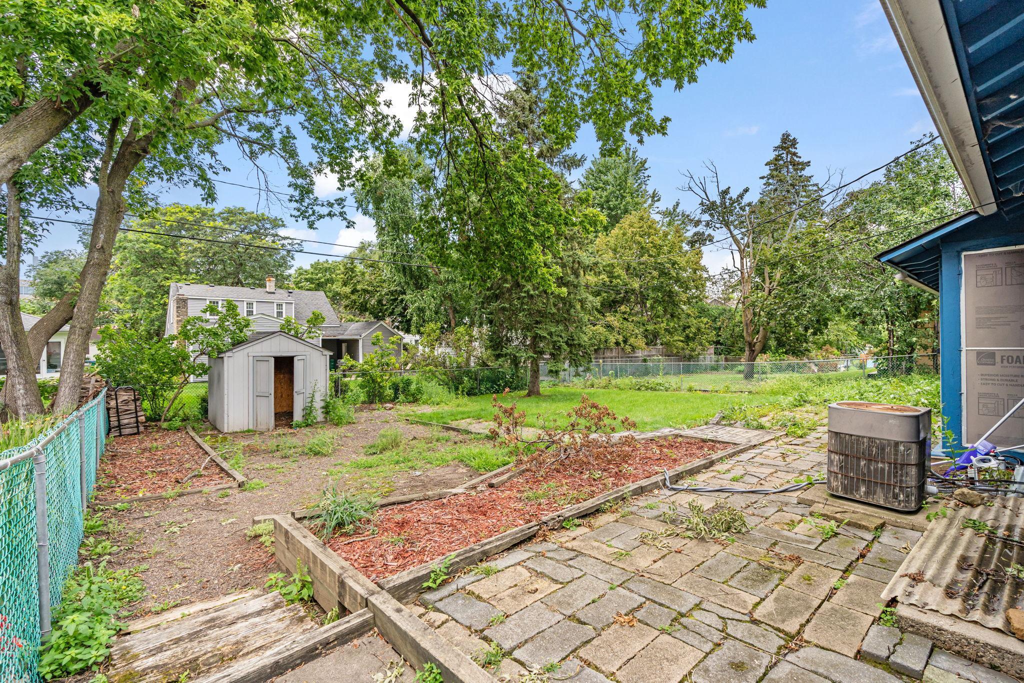 3984 Colorado Avenue S