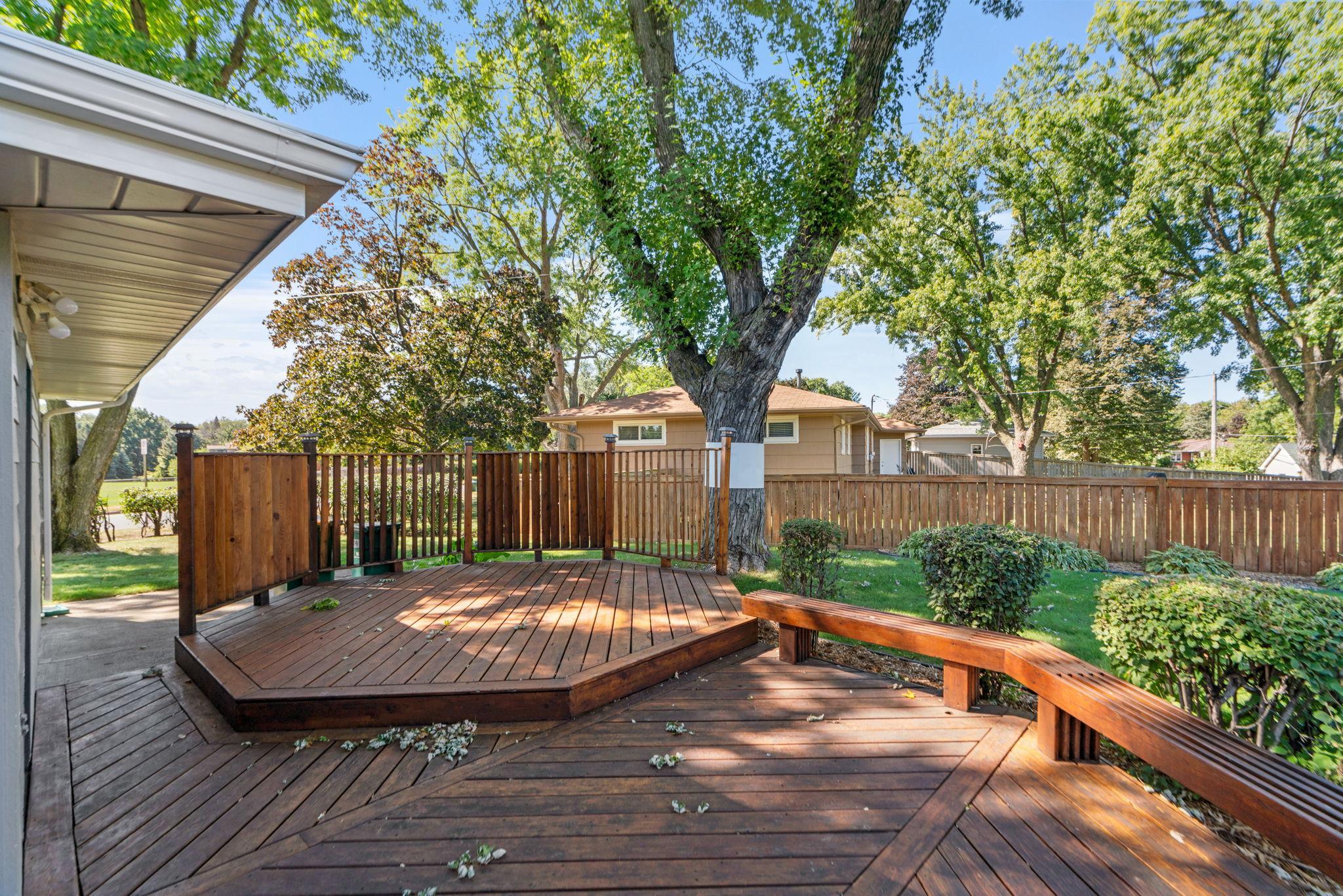 8742 Thomas Avenue S