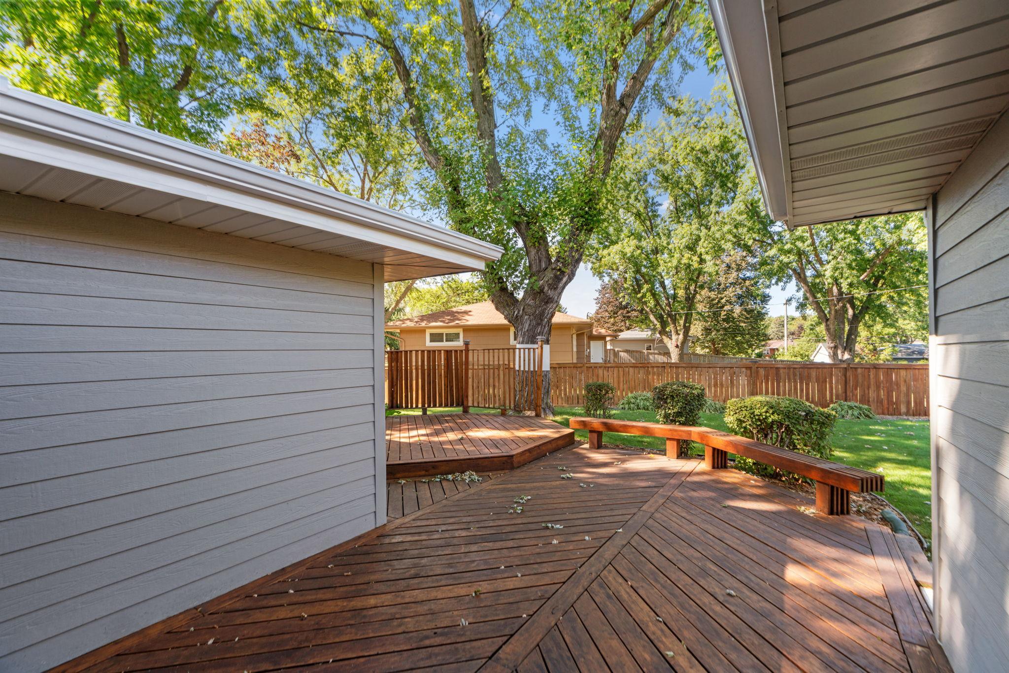 8742 Thomas Avenue S