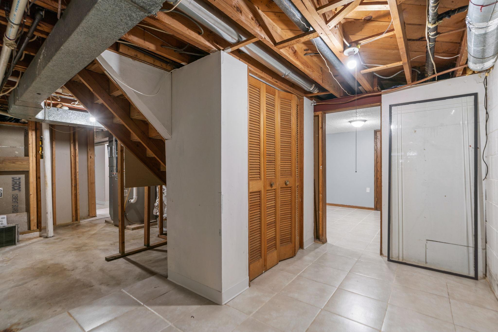 8742 Thomas Avenue S