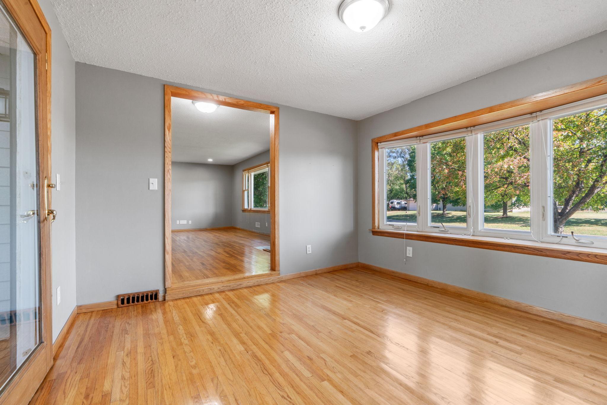 8742 Thomas Avenue S