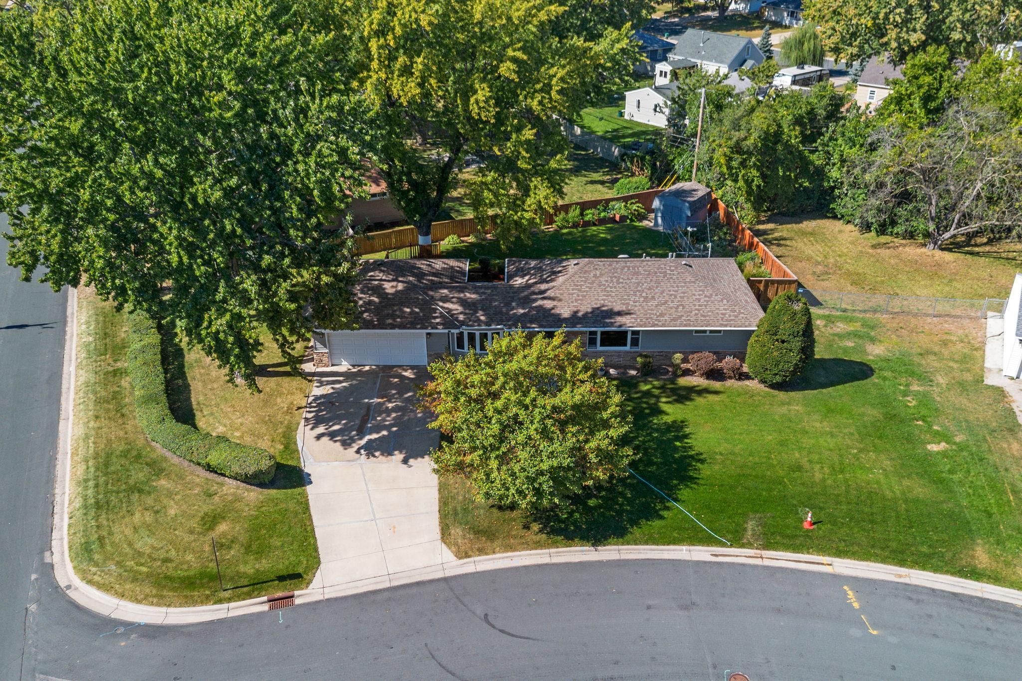 8742 Thomas Avenue S