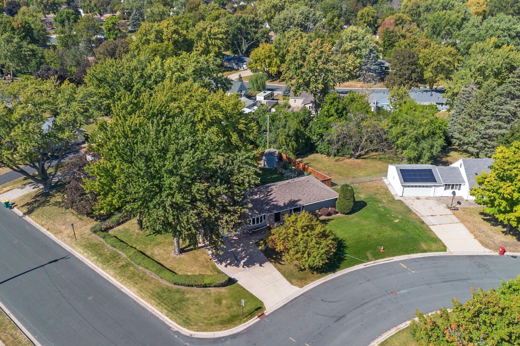 8742 Thomas Avenue S