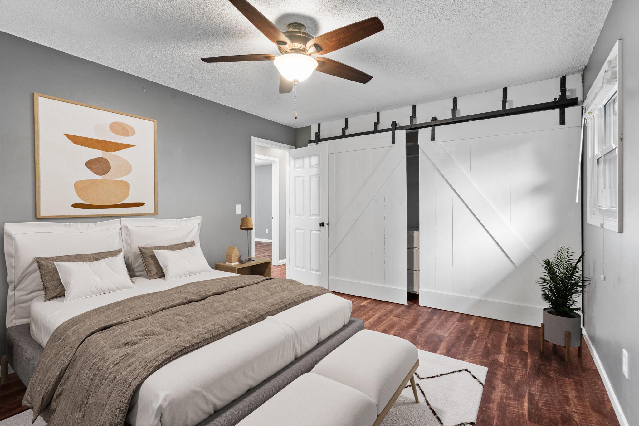 734 Quincy Street NE