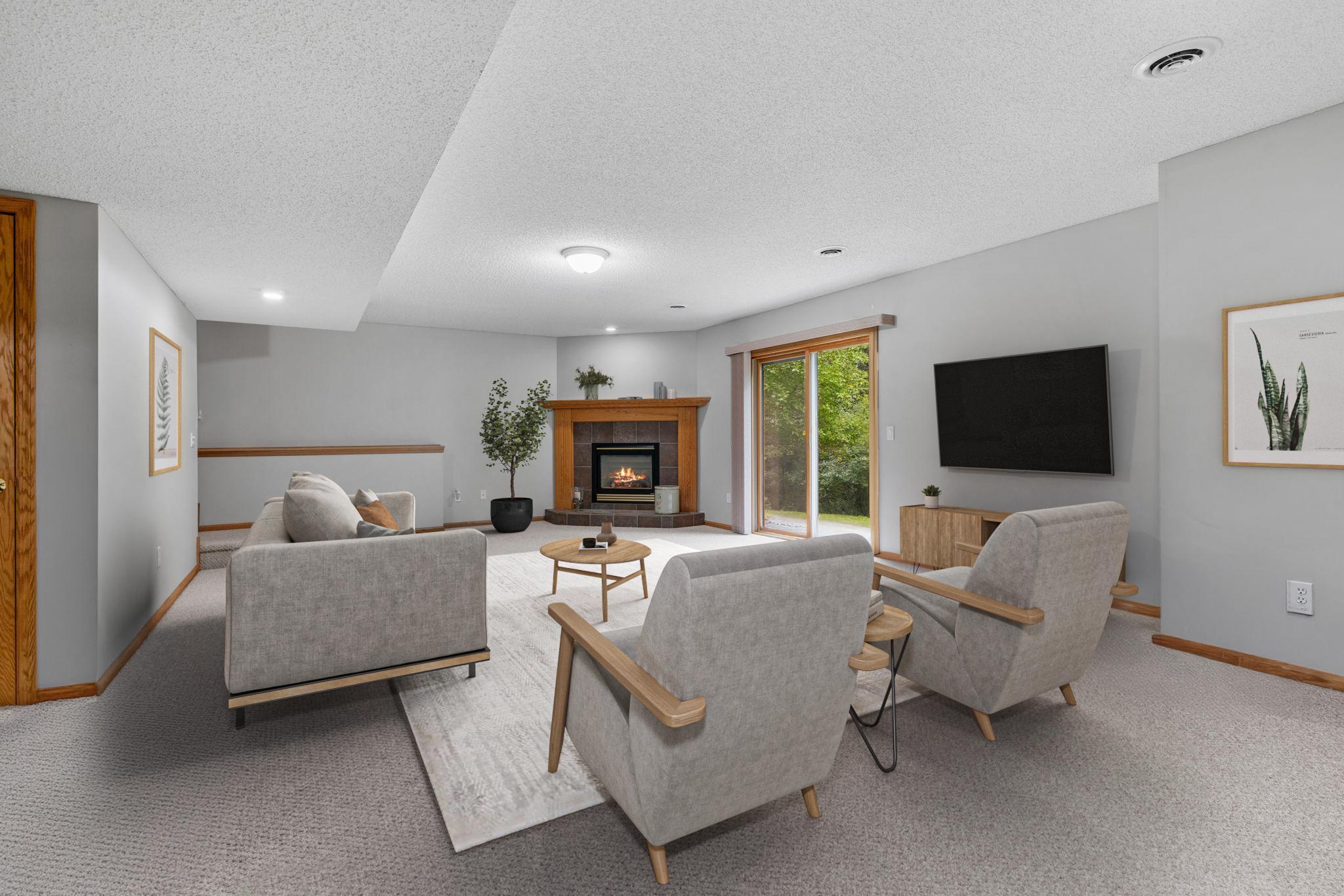 20991 Fresno Street NW