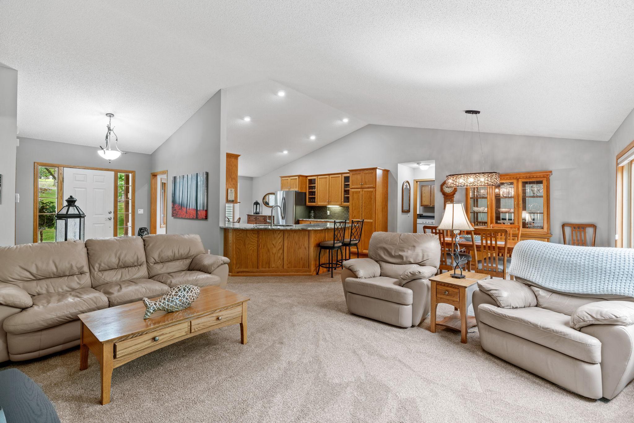 20991 Fresno Street NW