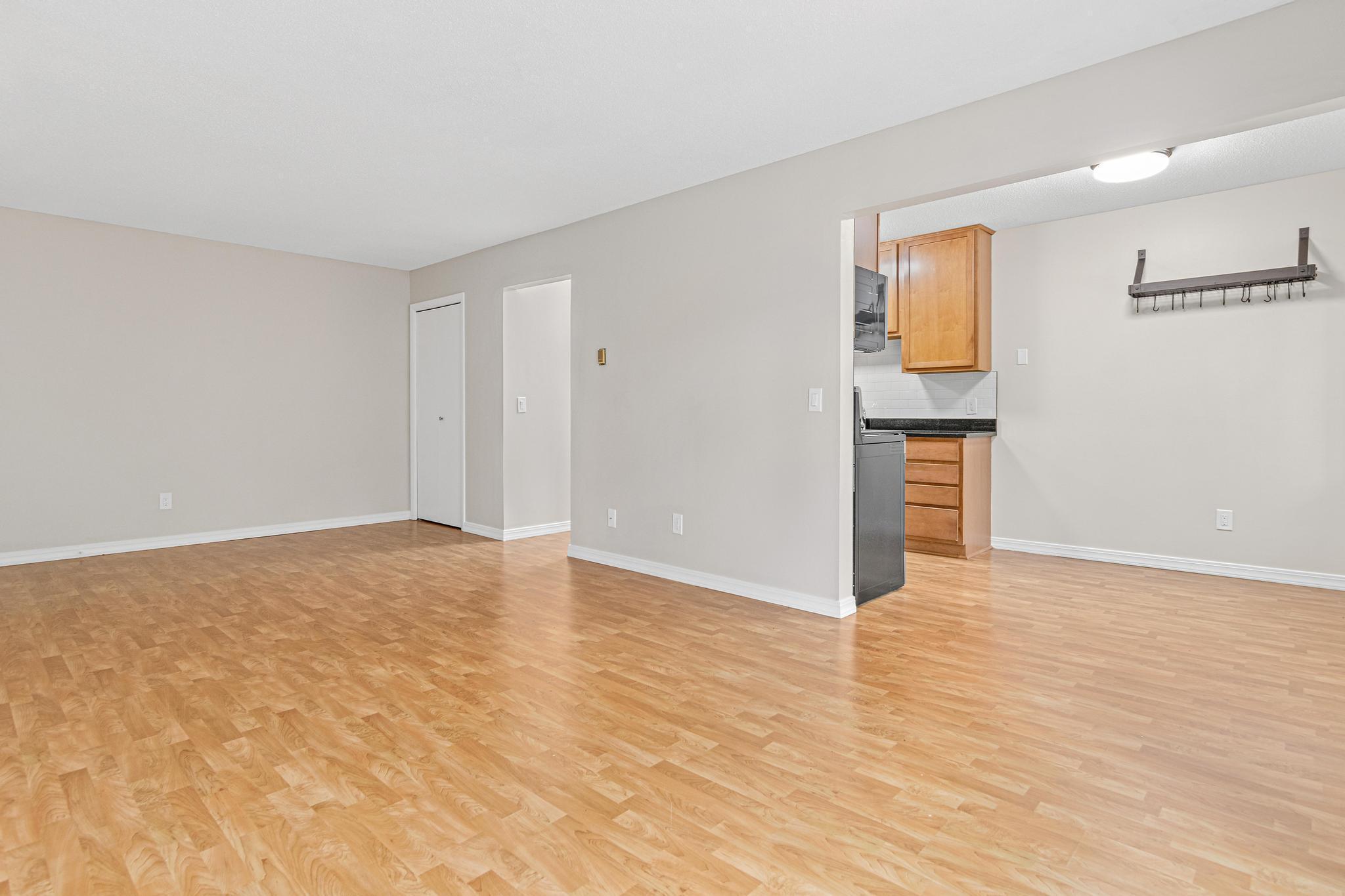 6901 Penn Avenue S Unit: 202