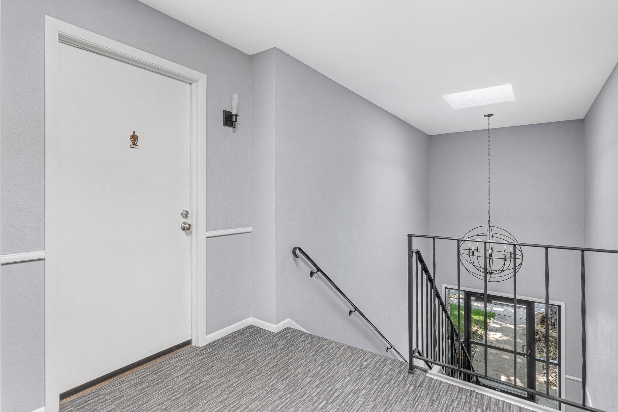 6901 Penn Avenue S Unit: 202