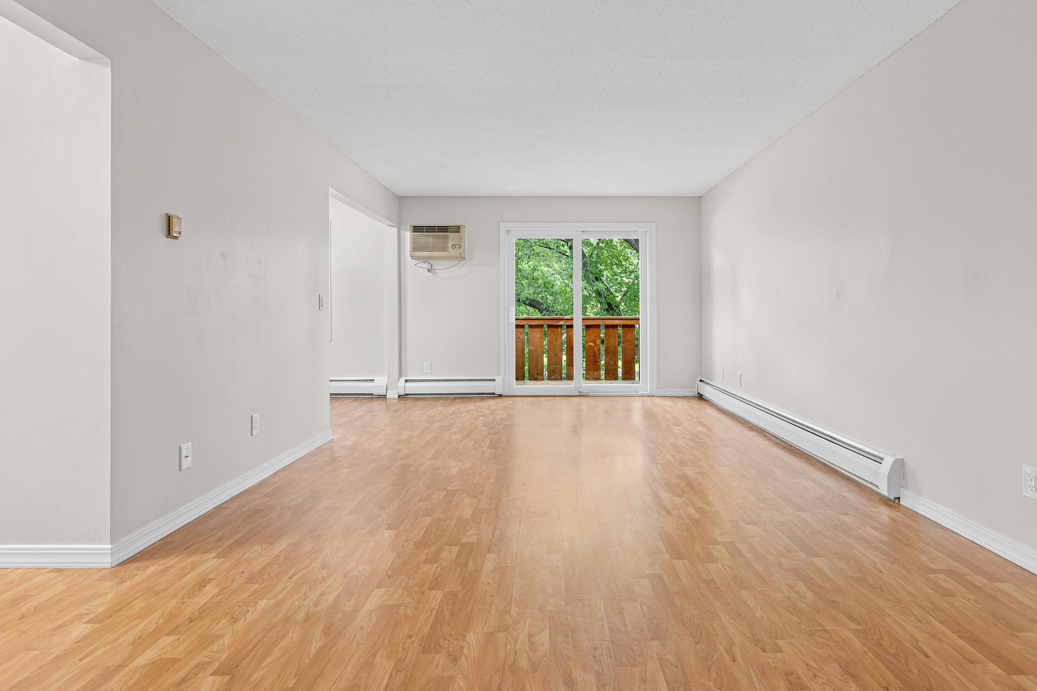 6901 Penn Avenue S Unit: 202