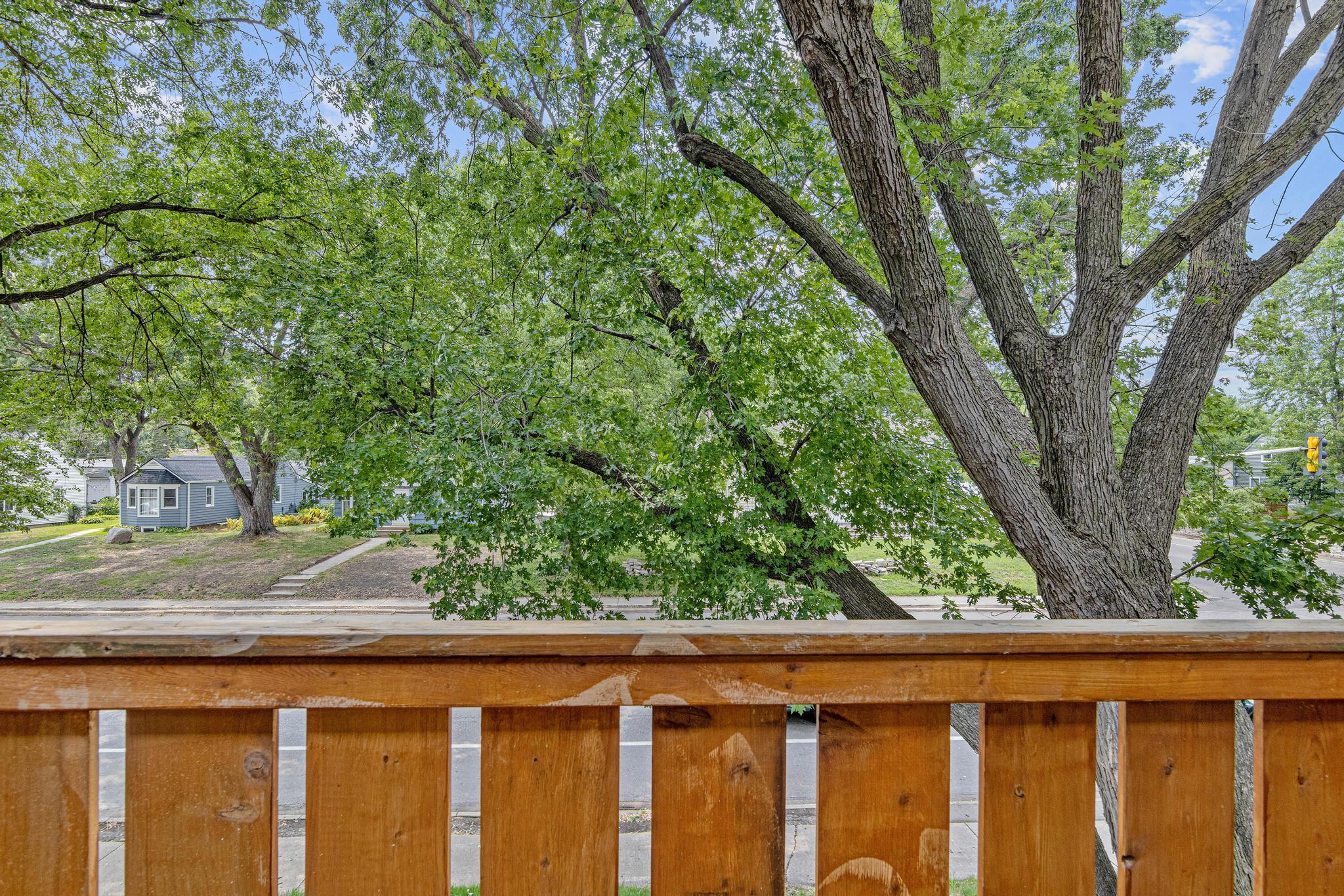 6901 Penn Avenue S Unit: 202