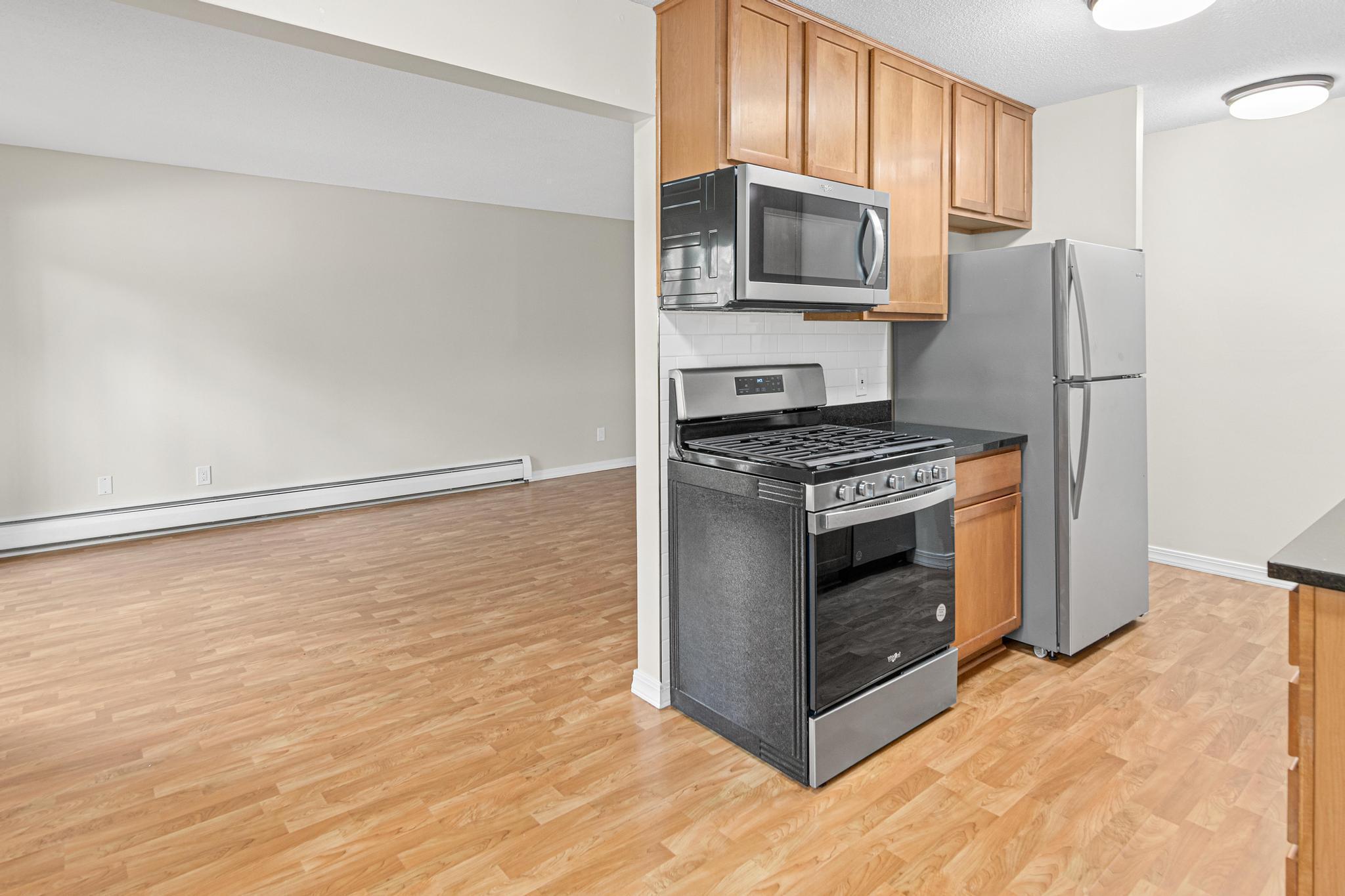 6901 Penn Avenue S Unit: 202