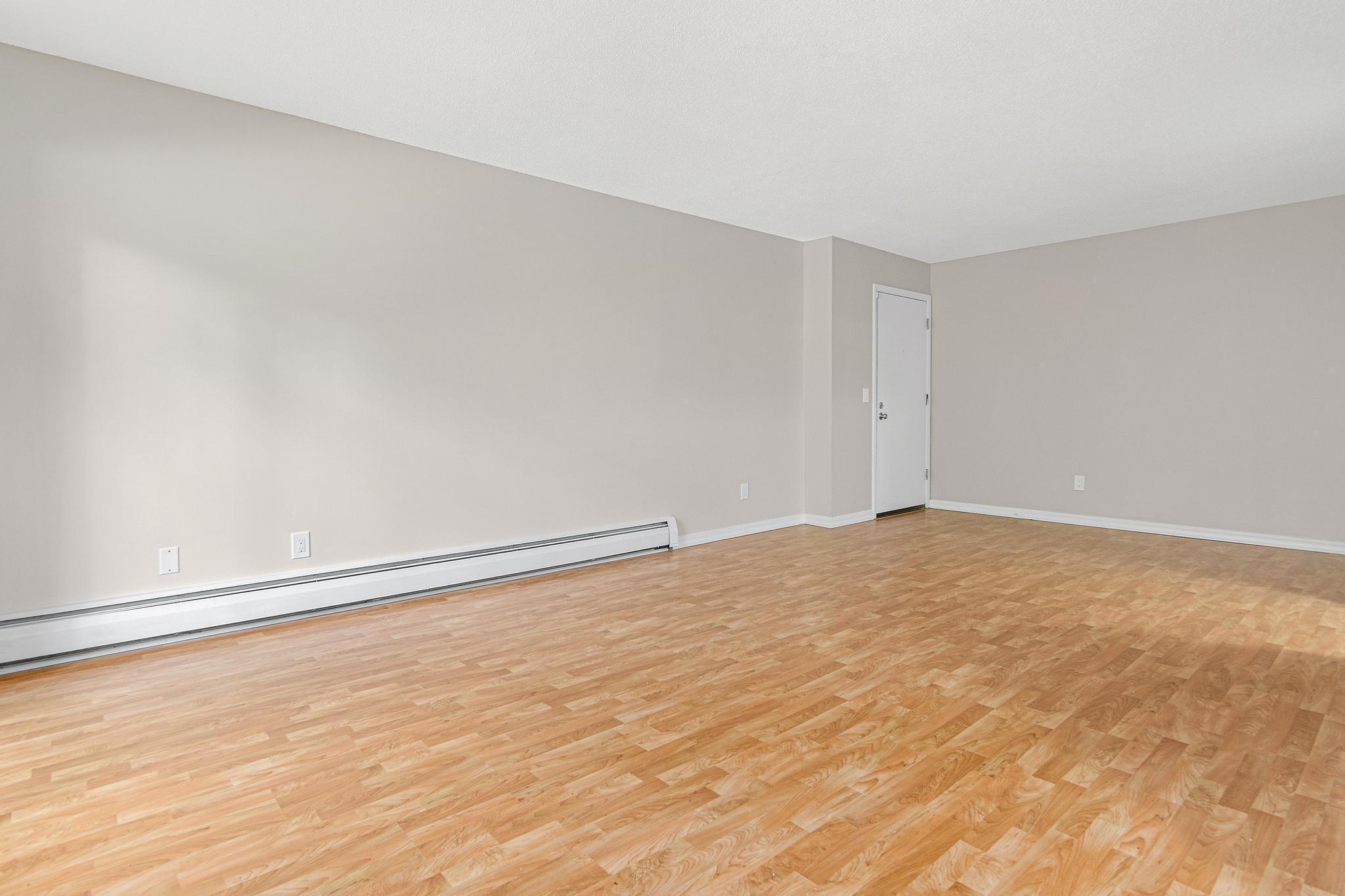 6901 Penn Avenue S Unit: 202