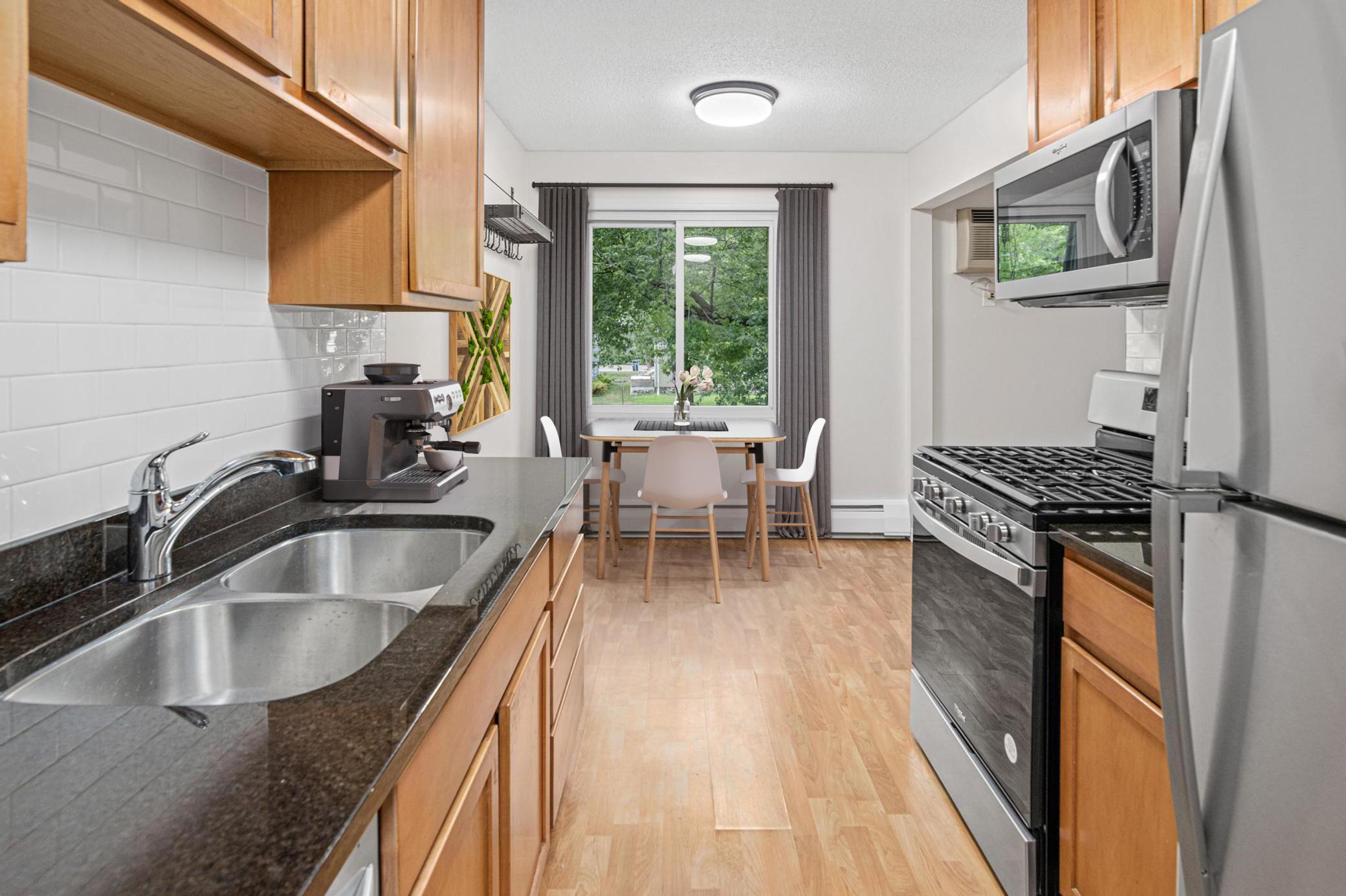 6901 Penn Avenue S Unit: 202