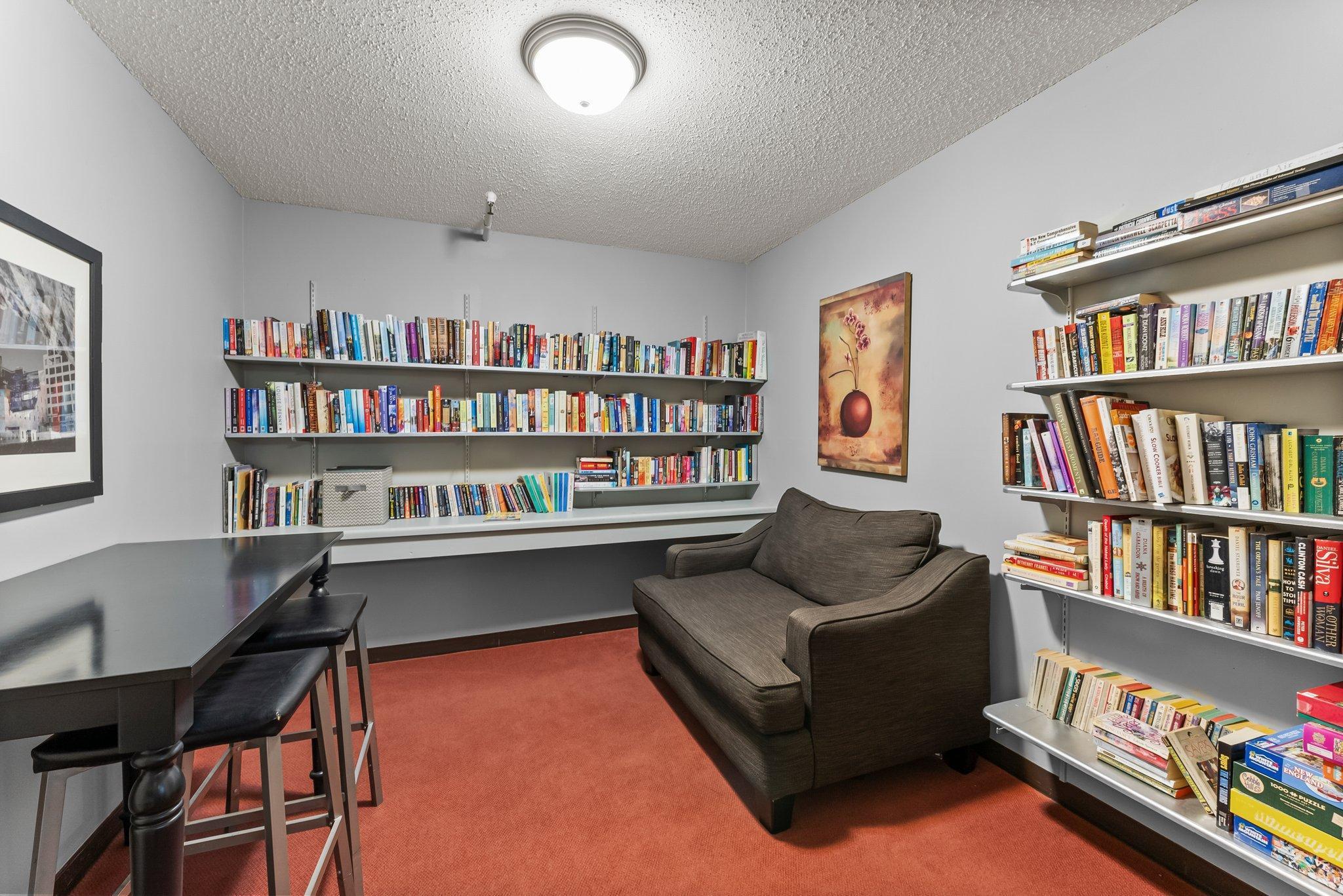 4710 58th Avenue N Unit: 310