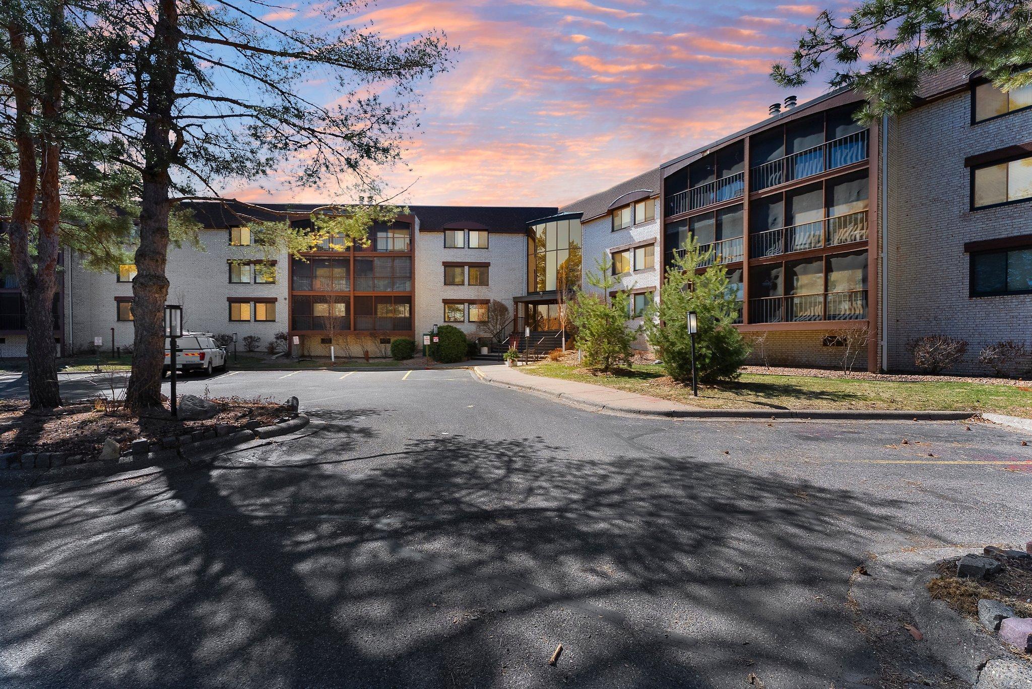 4710 58th Avenue N Unit: 310