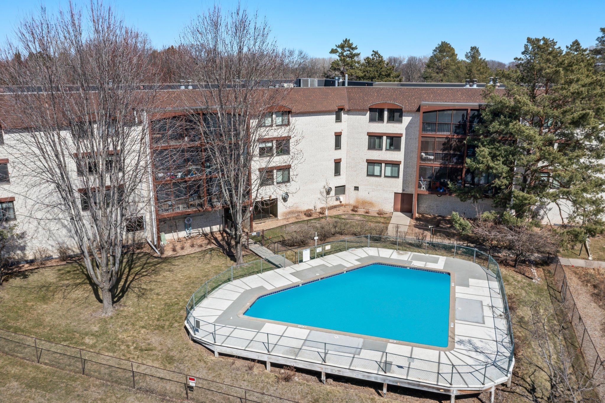 4710 58th Avenue N Unit: 310