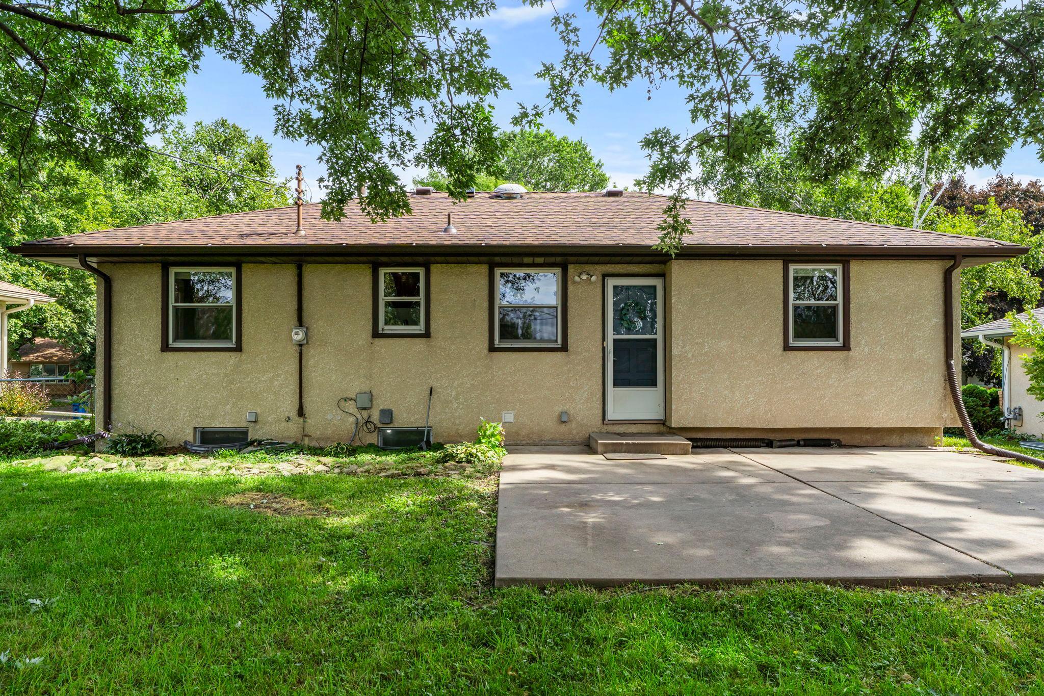 4324 Royce Street NE