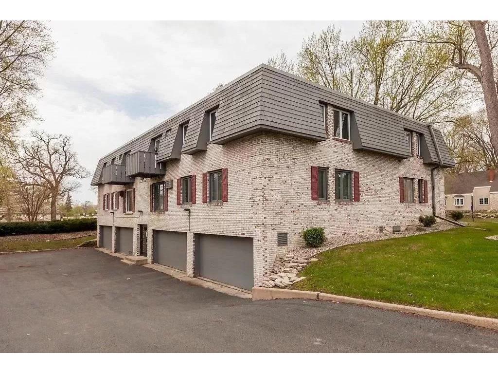 6901 Penn Avenue S Unit: 103