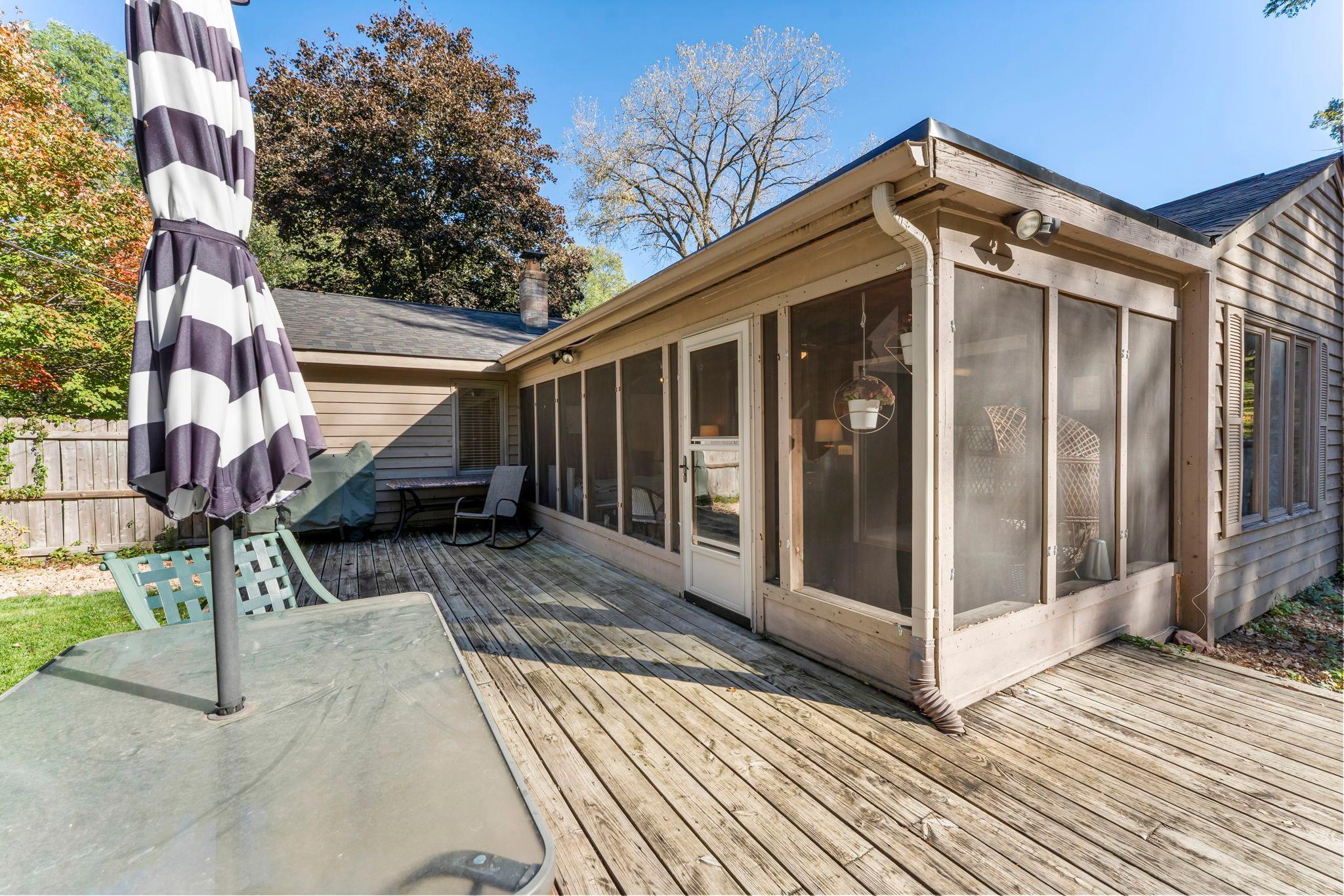 4848 Arlington Drive