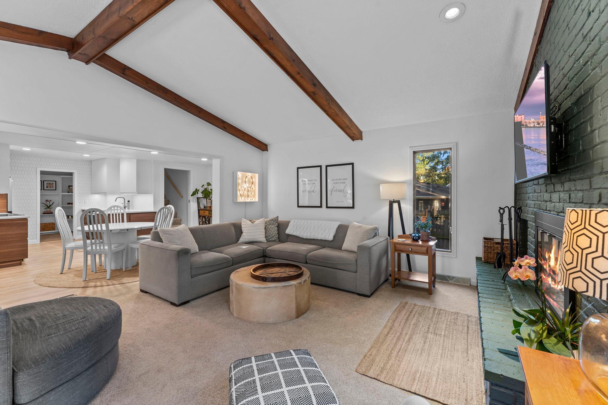 4848 Arlington Drive