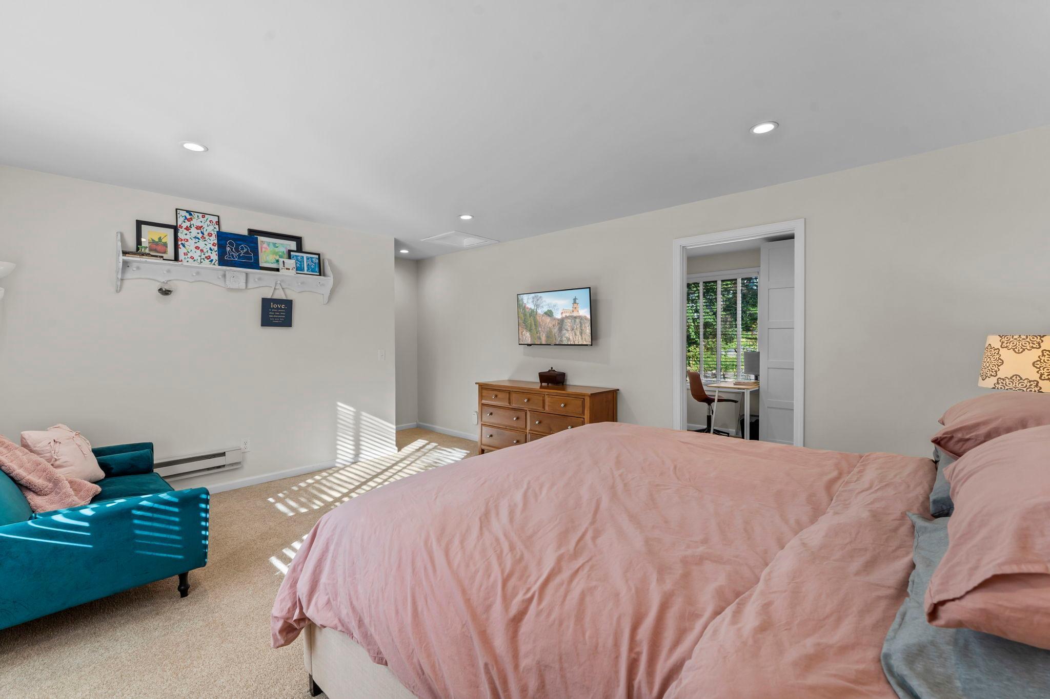 4848 Arlington Drive