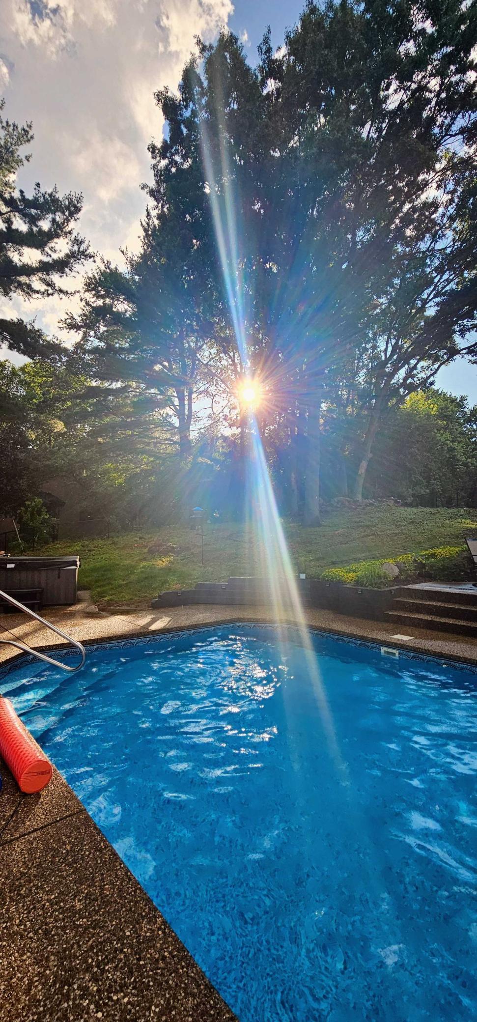 1746 Interlachen Bay