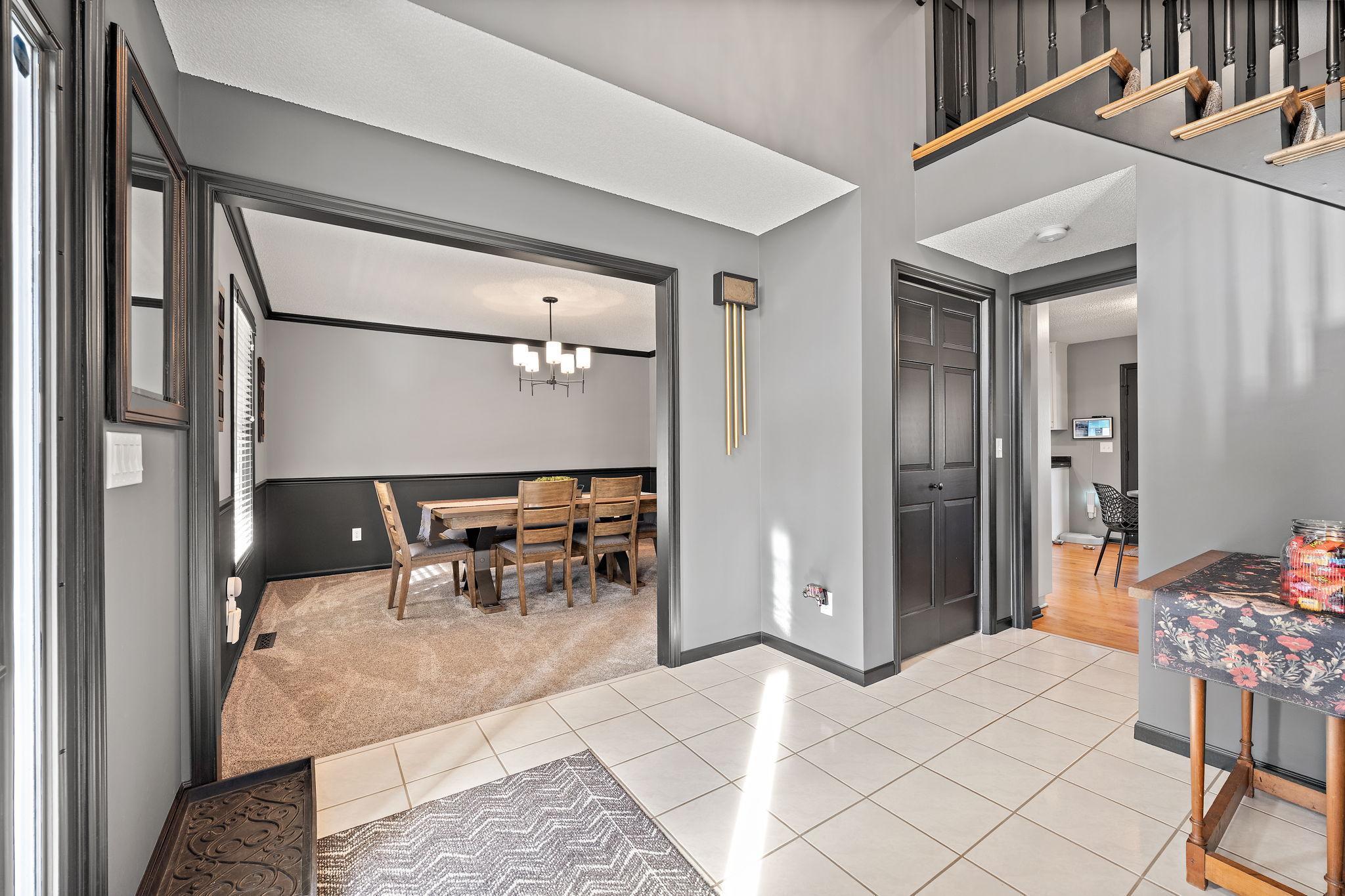 1746 Interlachen Bay