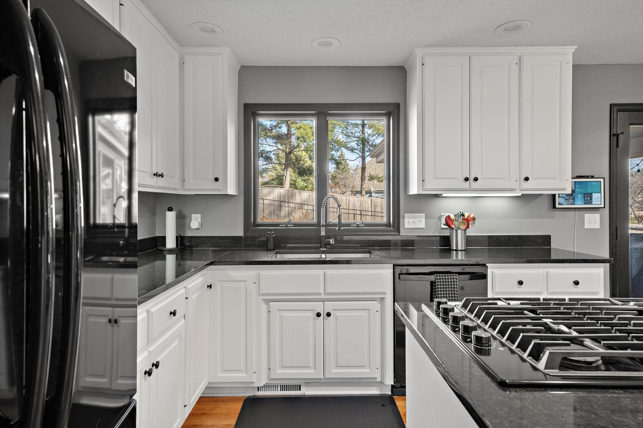 1746 Interlachen Bay