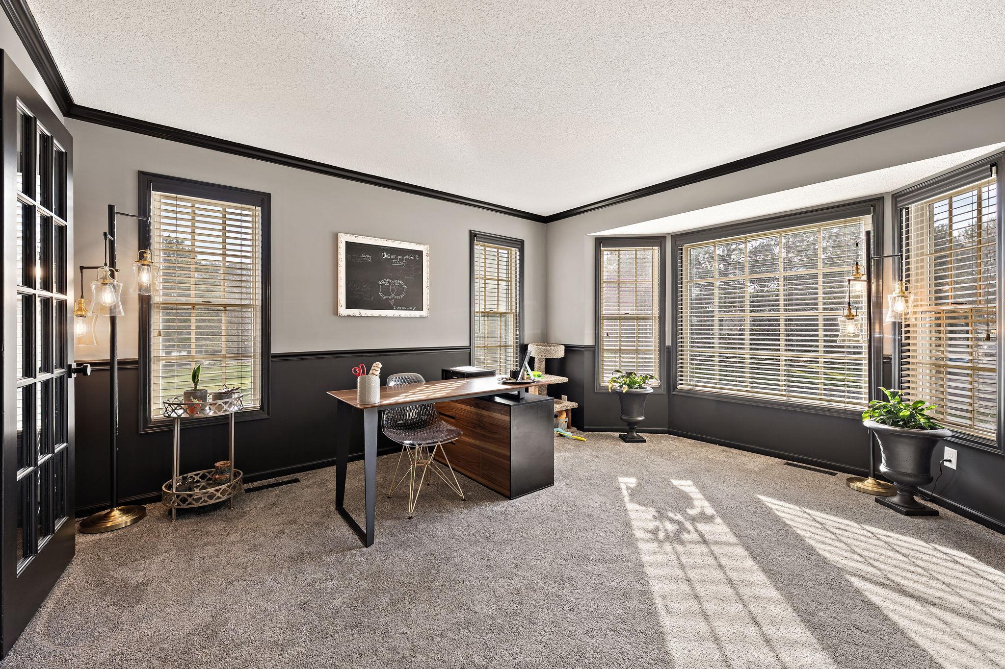 1746 Interlachen Bay