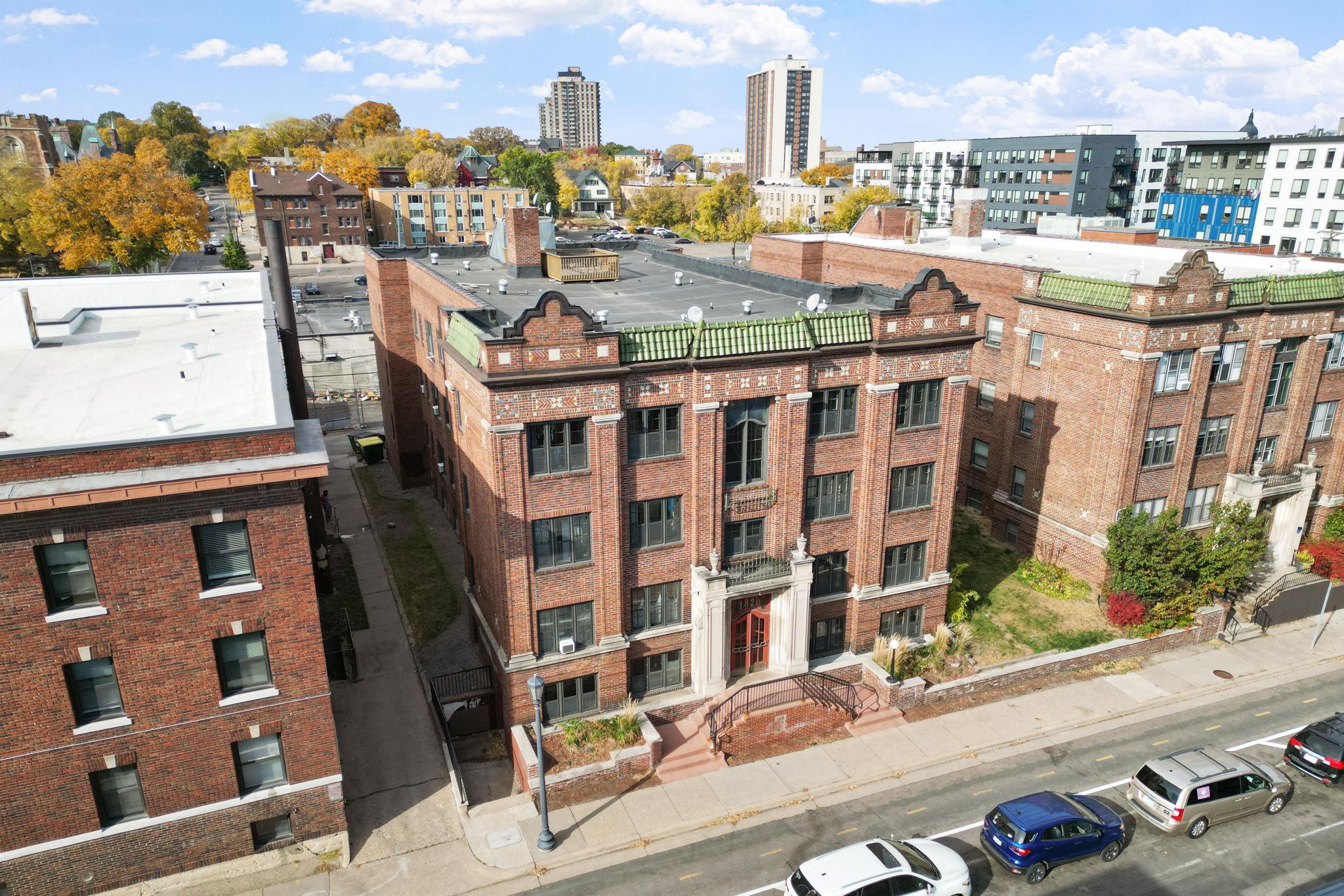 1820 1st Avenue S Unit: 102