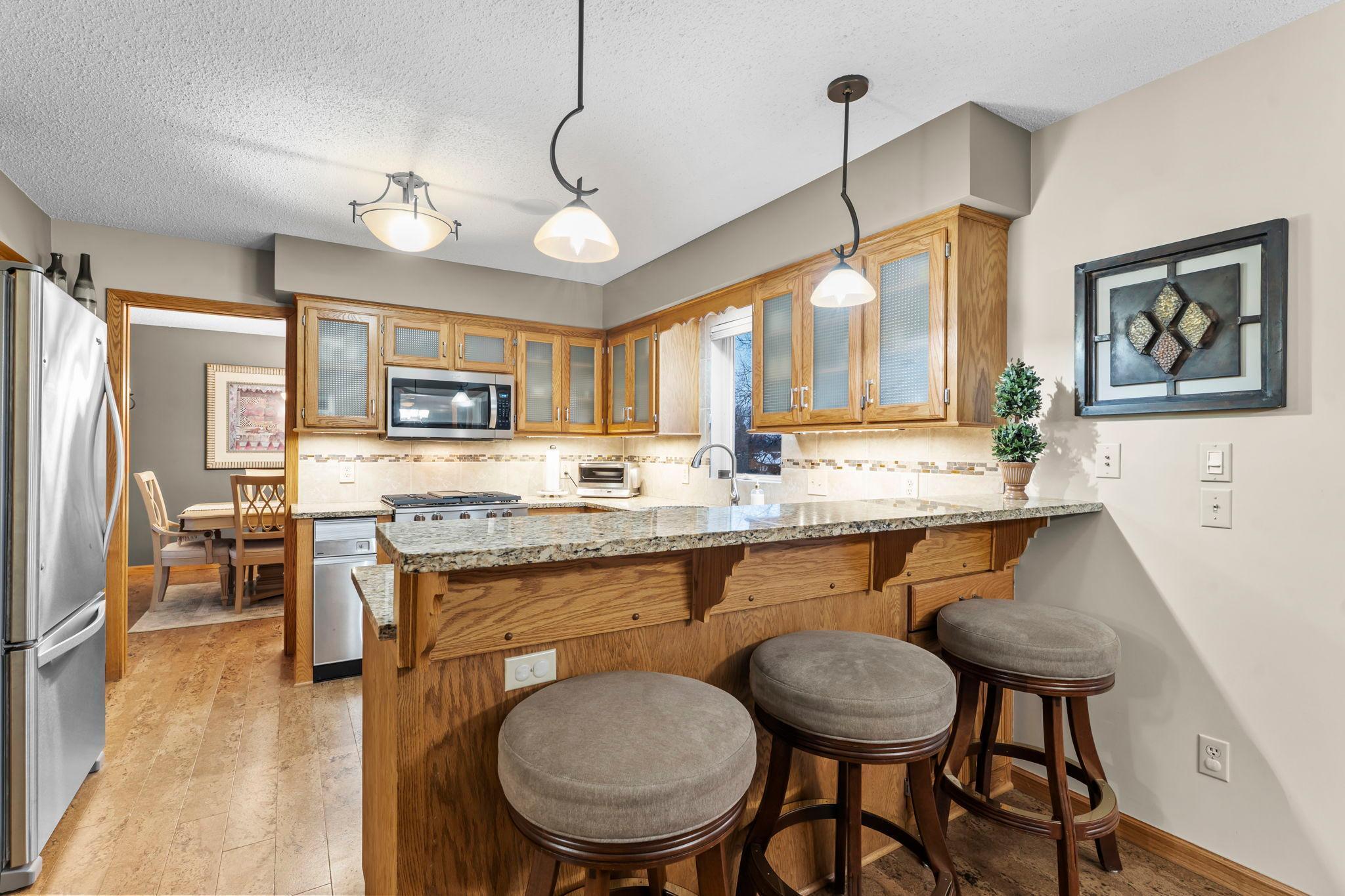 4890 Cottonwood Lane N