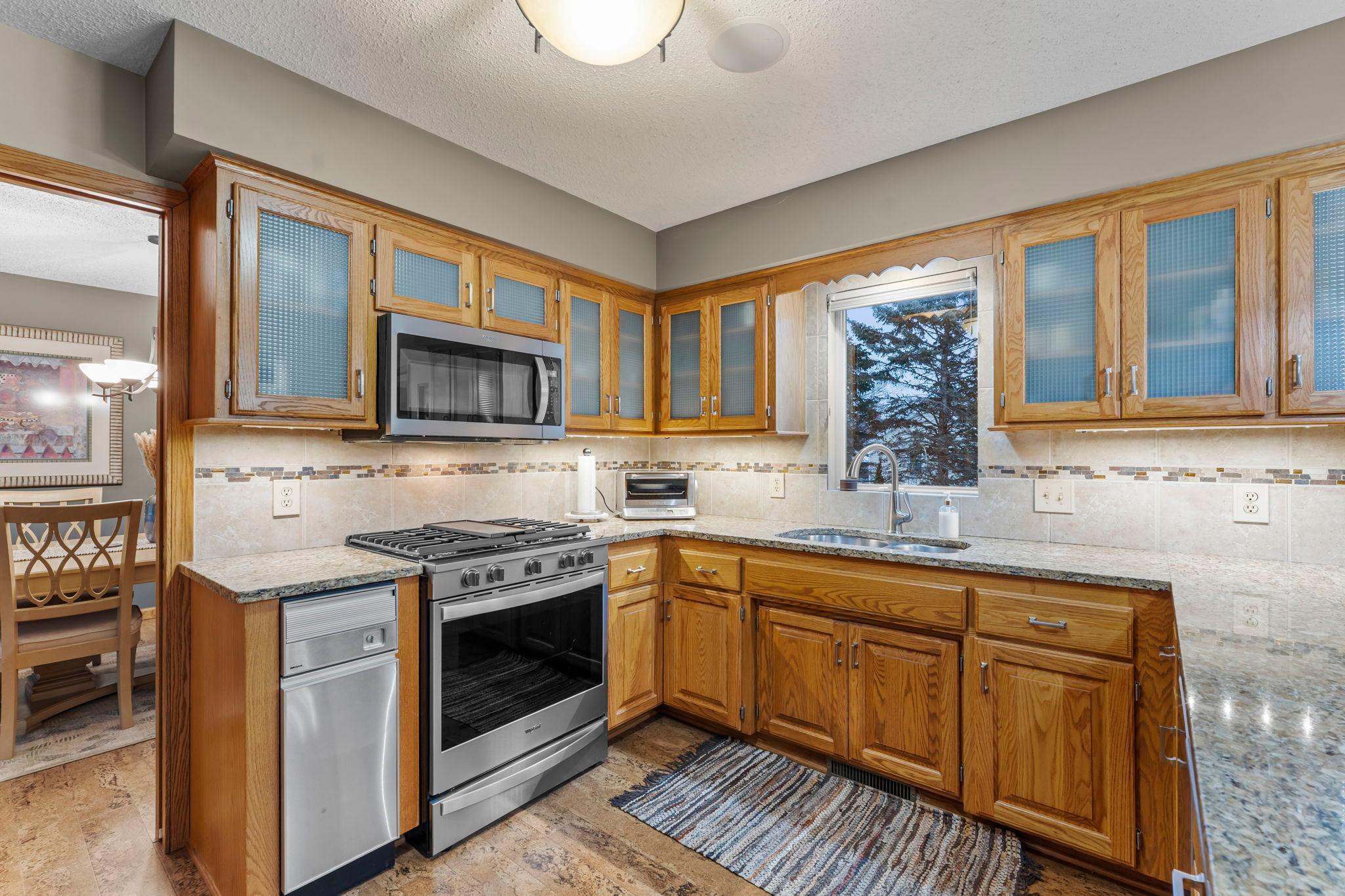 4890 Cottonwood Lane N