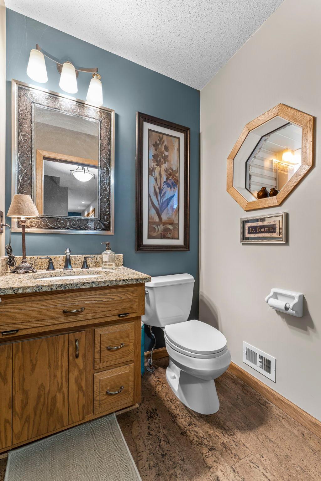 4890 Cottonwood Lane N