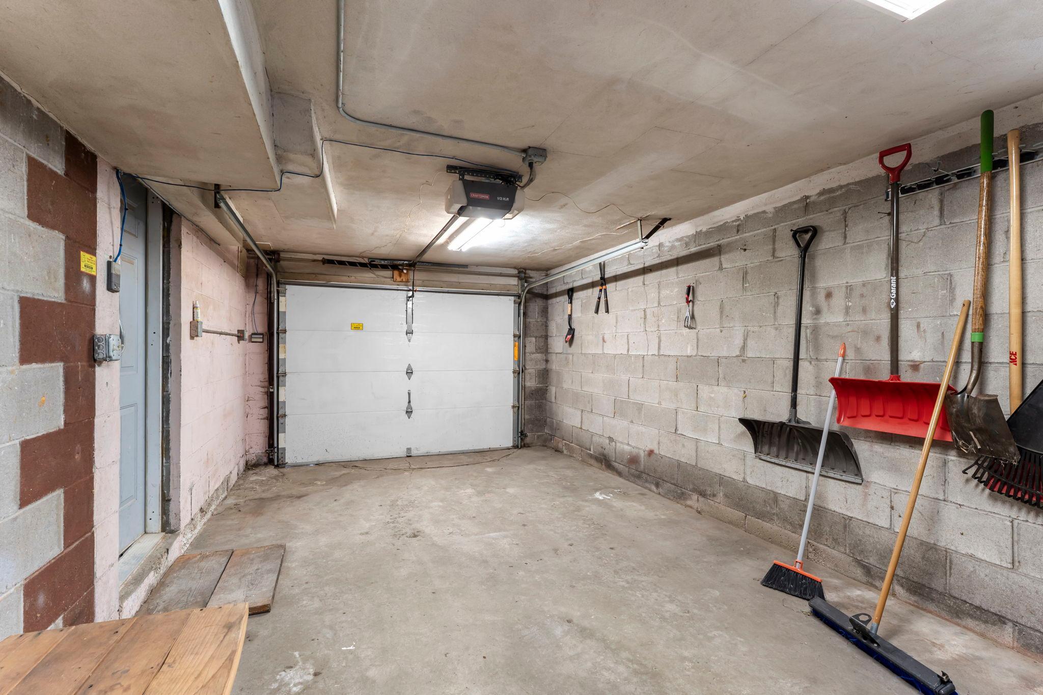 4324 Royce Street NE