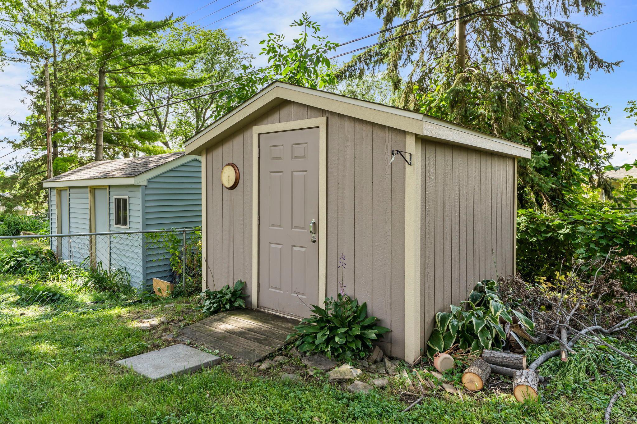 4324 Royce Street NE