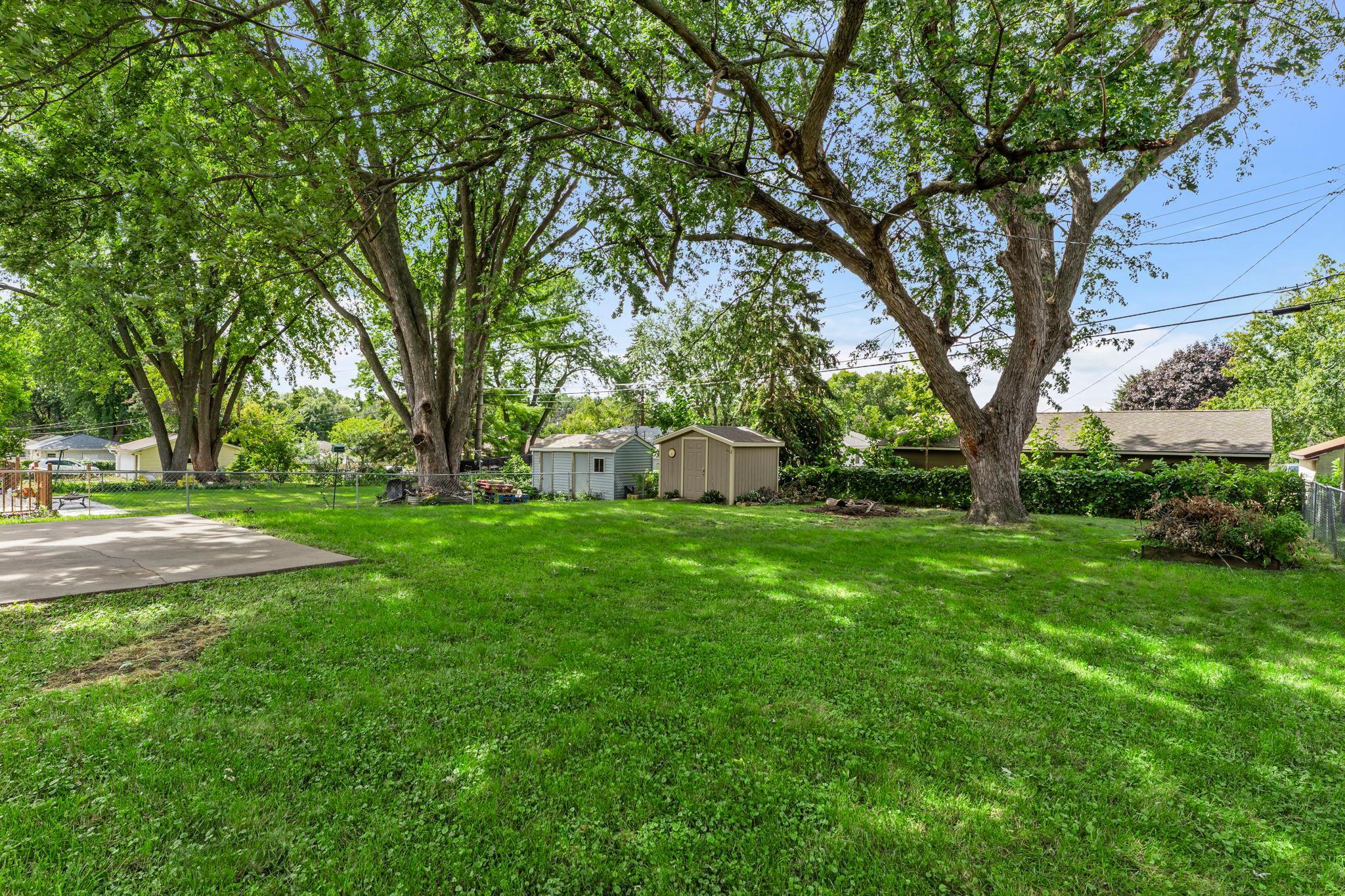 4324 Royce Street NE