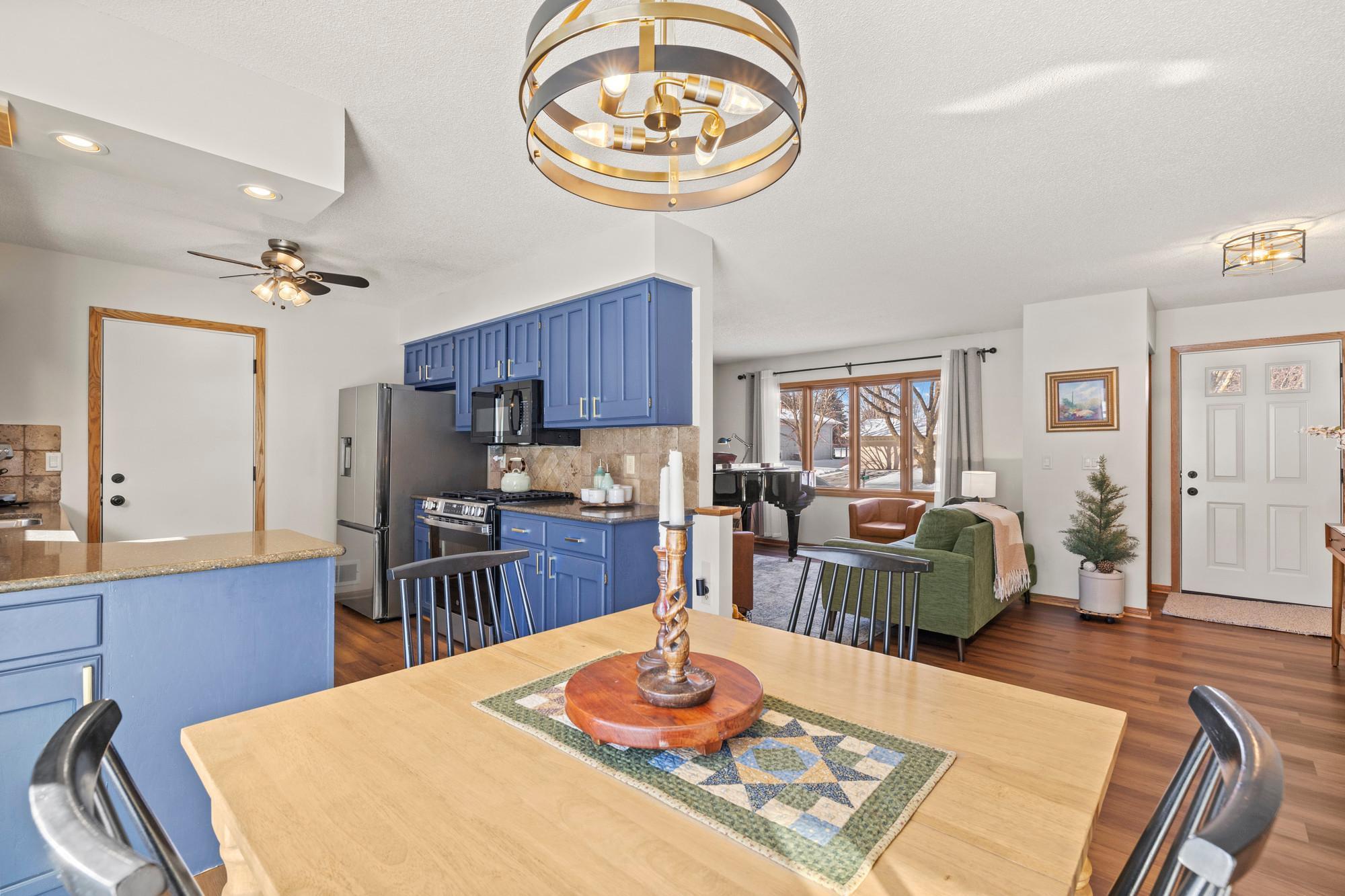 13713 James Avenue S