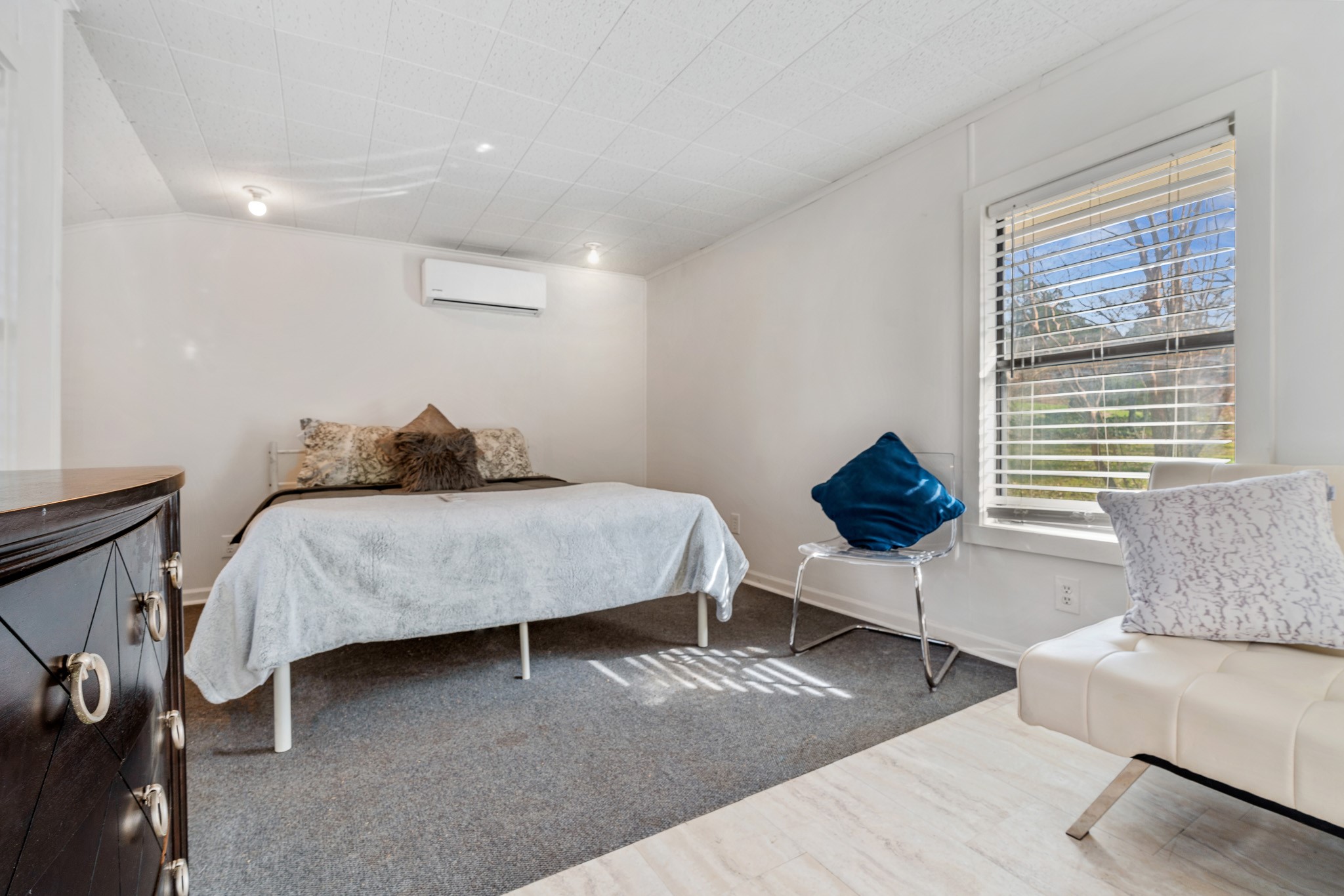 5656 Cedar Ridge Drive