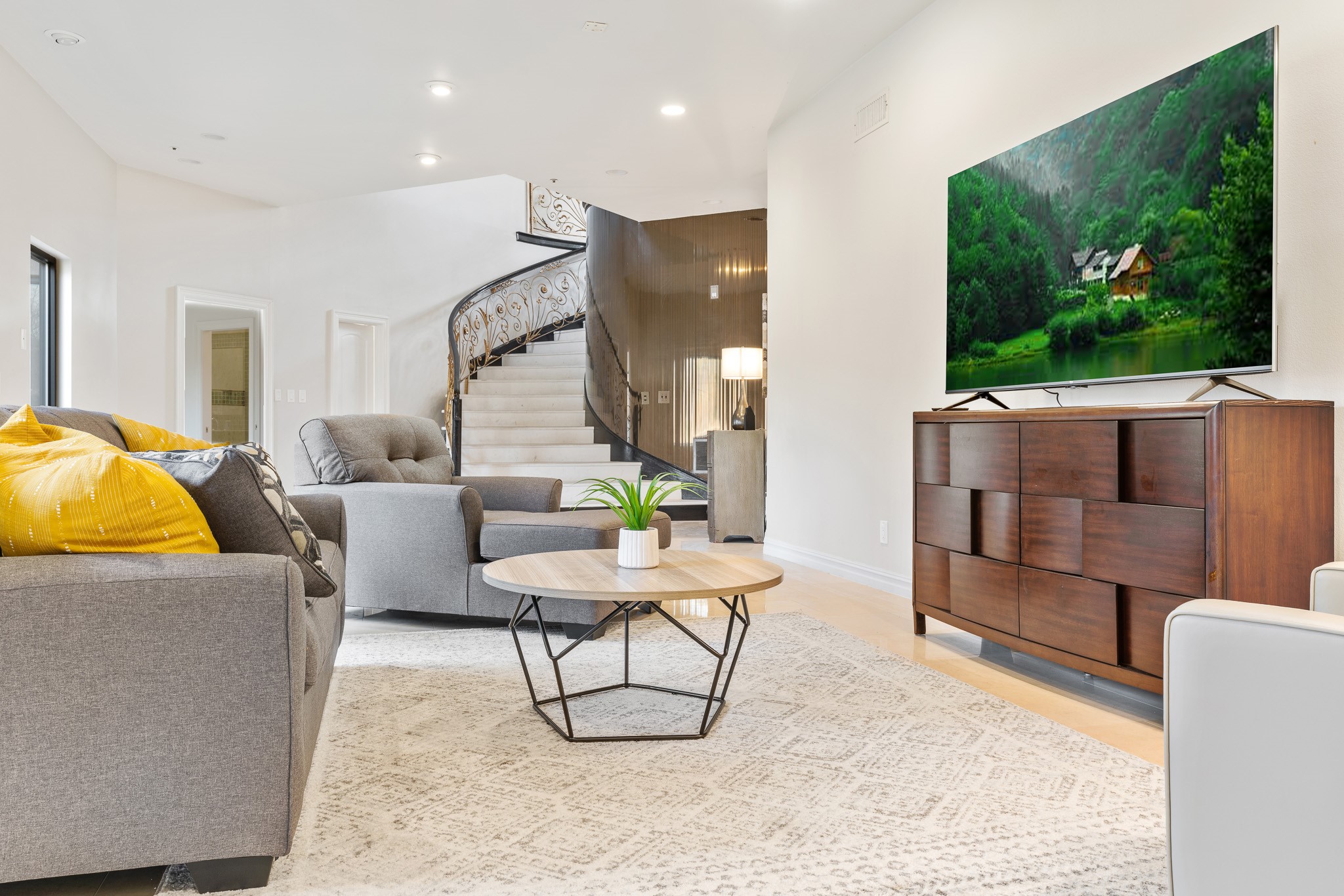 5656 Cedar Ridge Drive