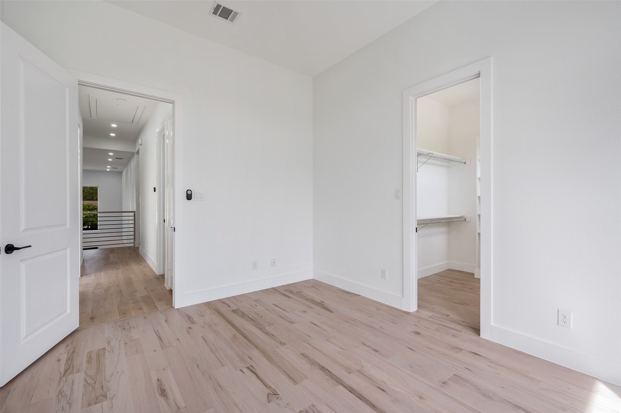 1115 Newport Avenue