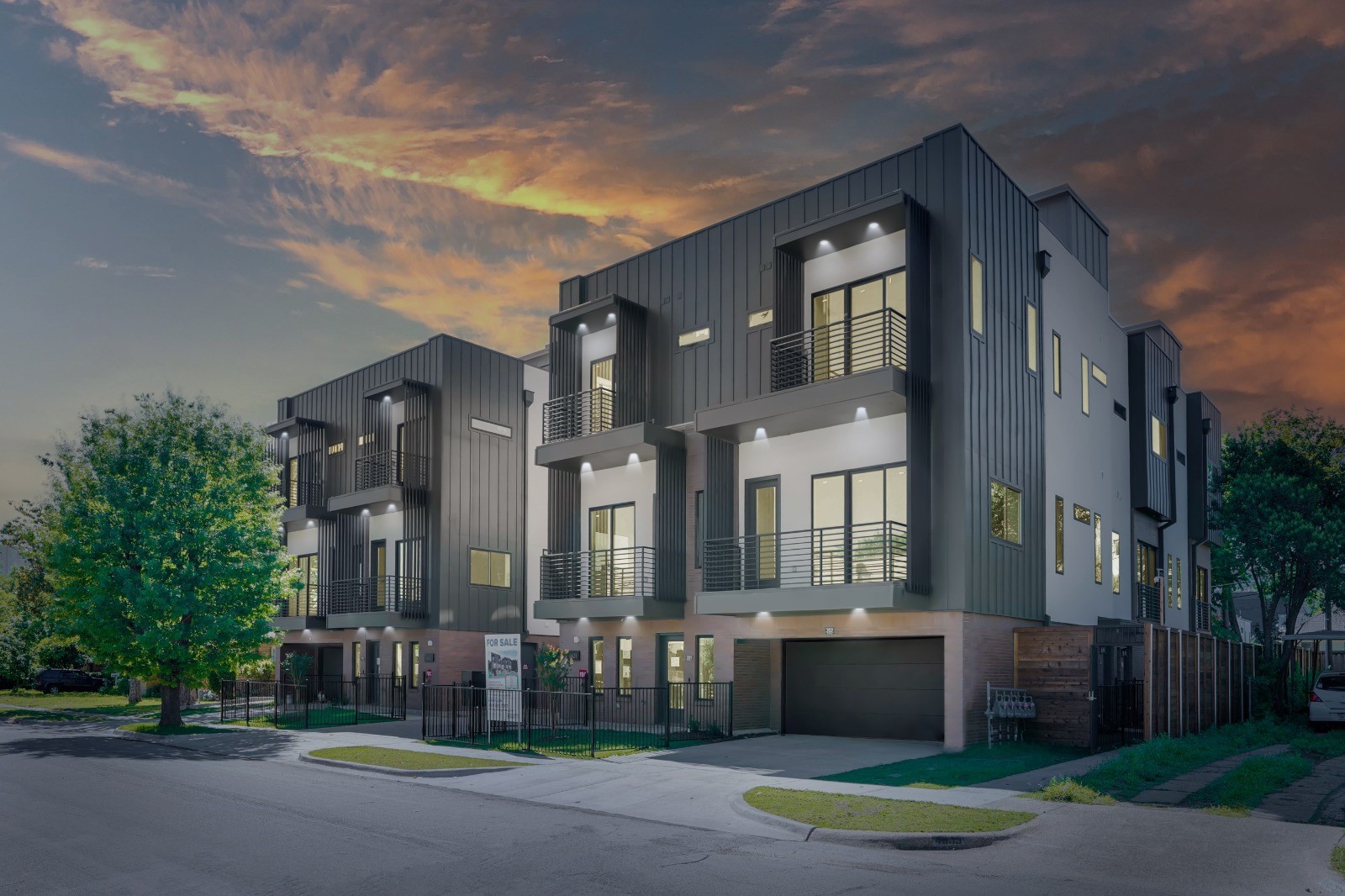 4631 Belmont Avenue Unit: 205