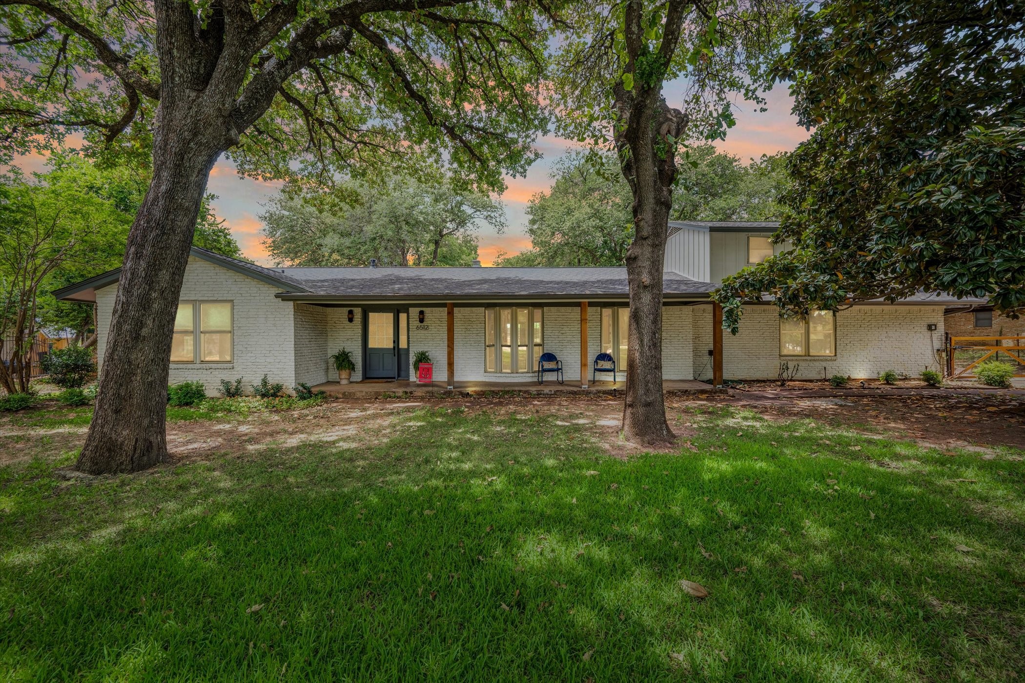 6512 Ponderosa Lane