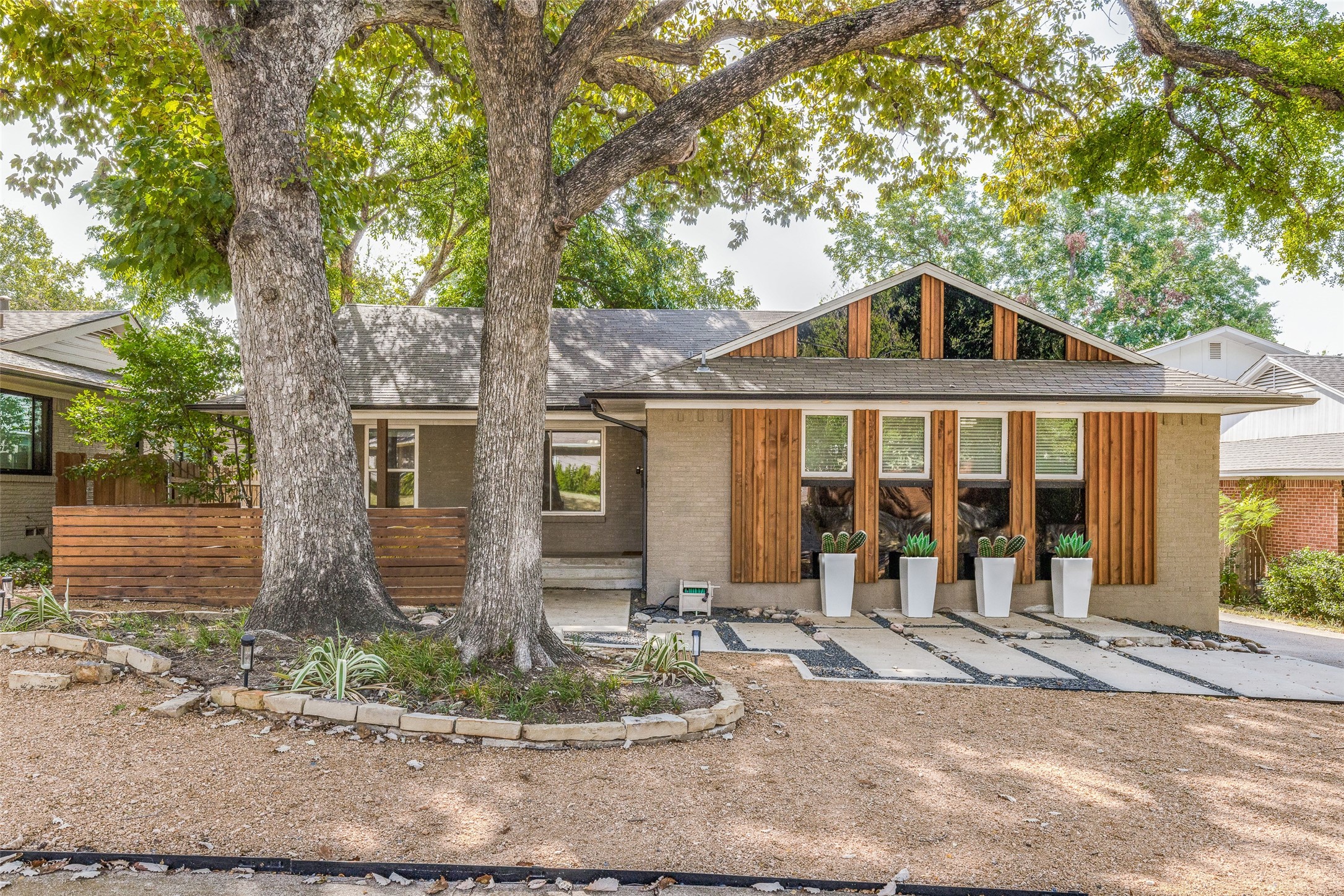 9020 Westbriar Drive
