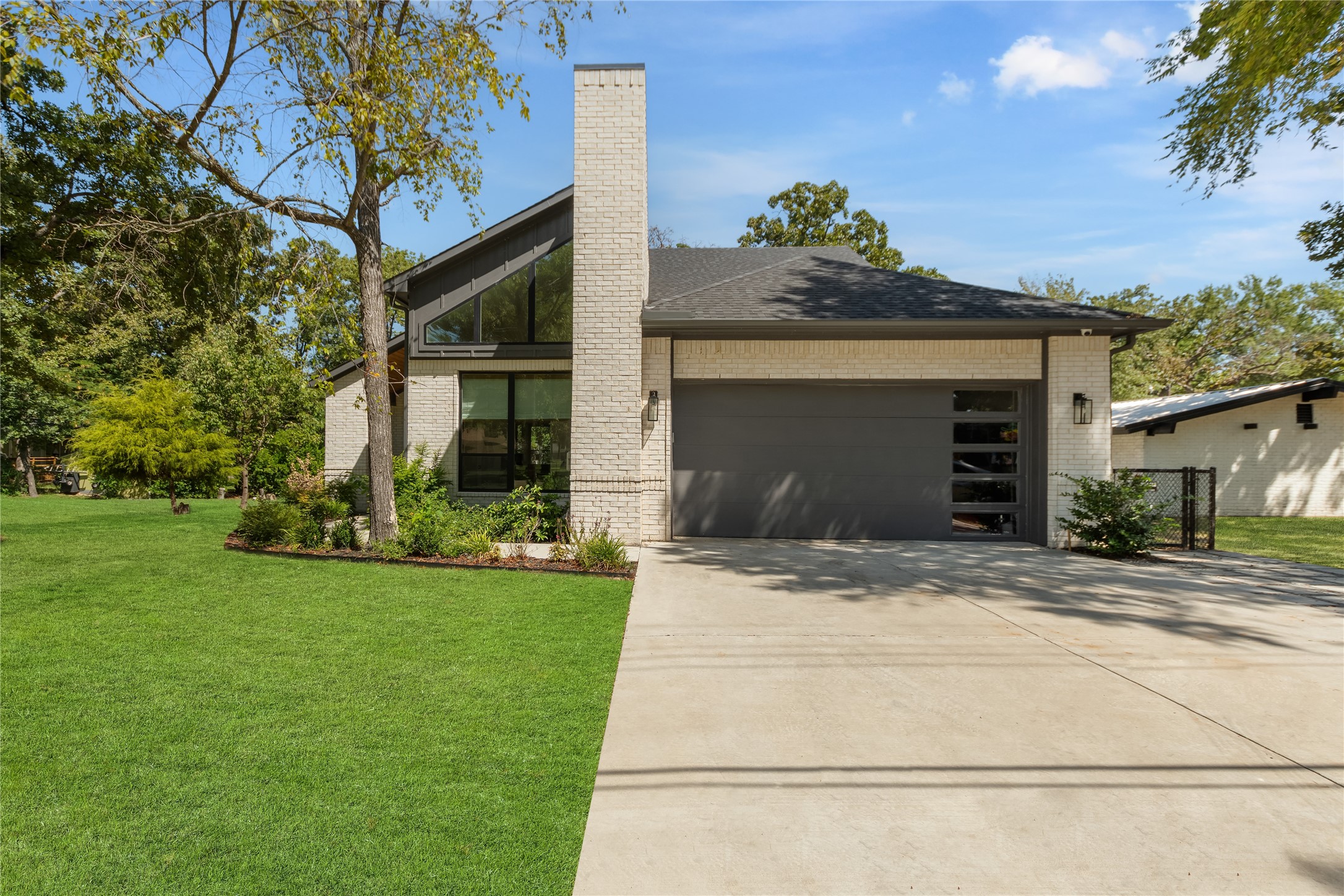 316 Enchanted Drive