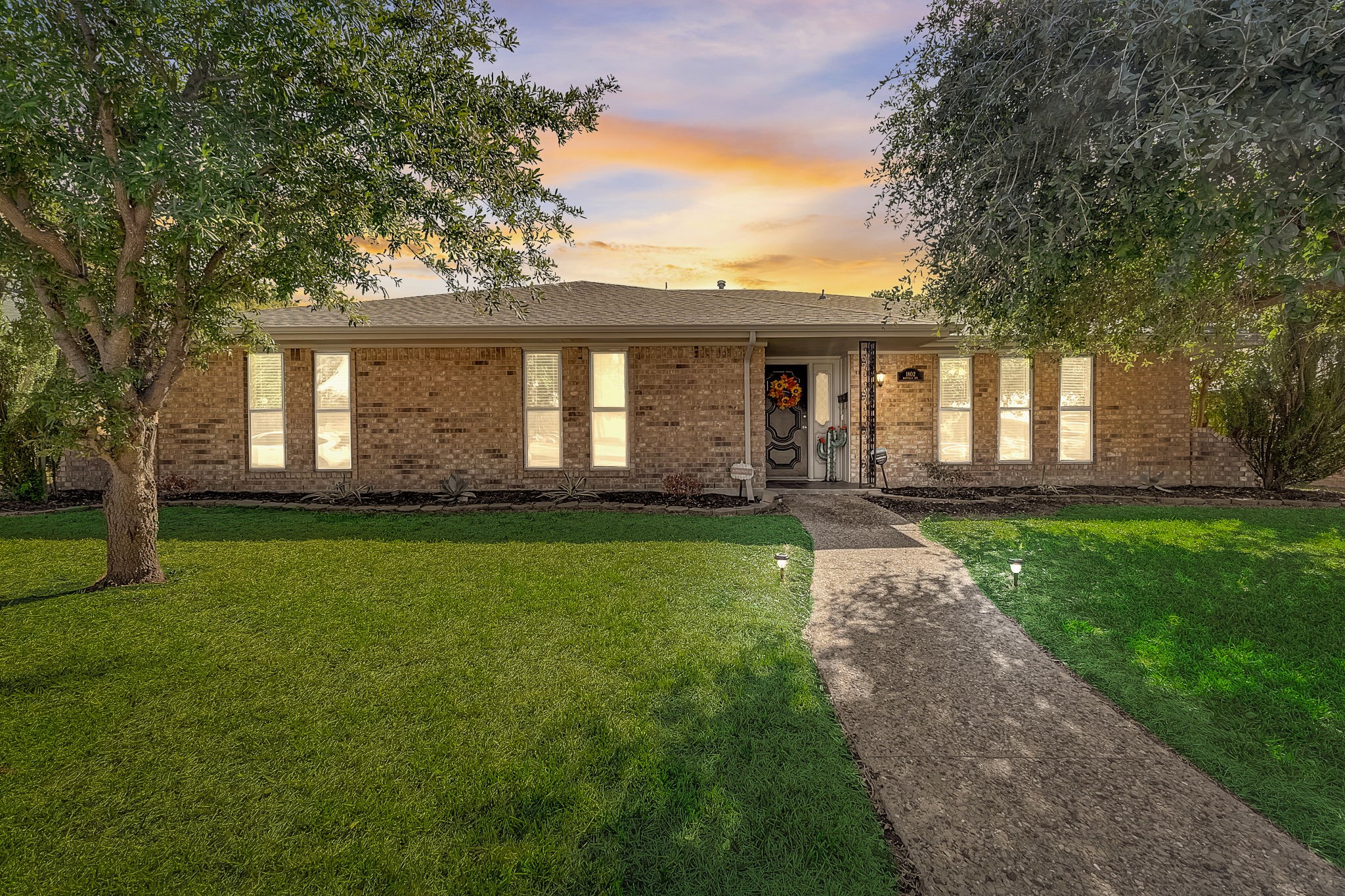 1802 Mayfield Avenue