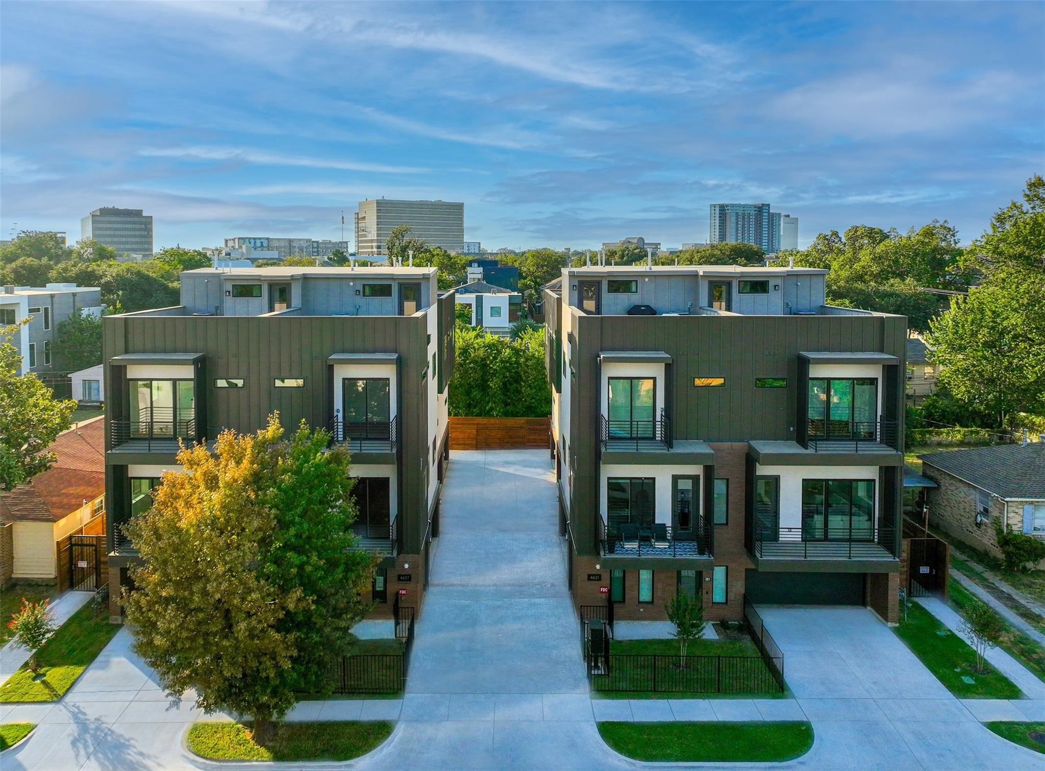 4627 Belmont Avenue Unit: 102