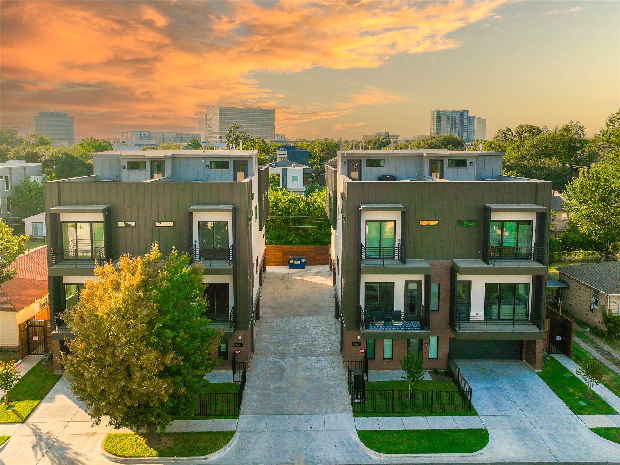 4627 Belmont Avenue Unit: 101