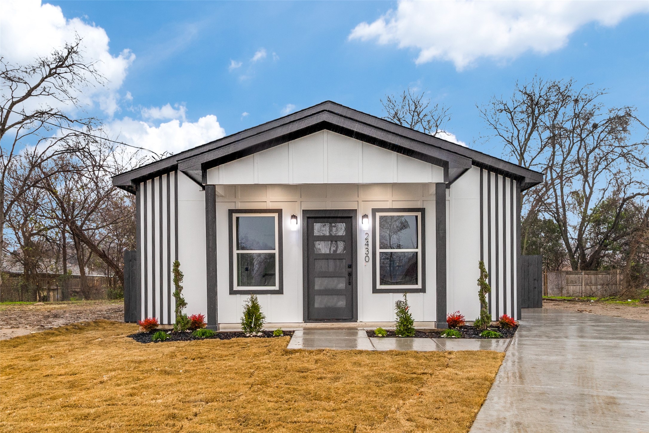 2430 Lawrence