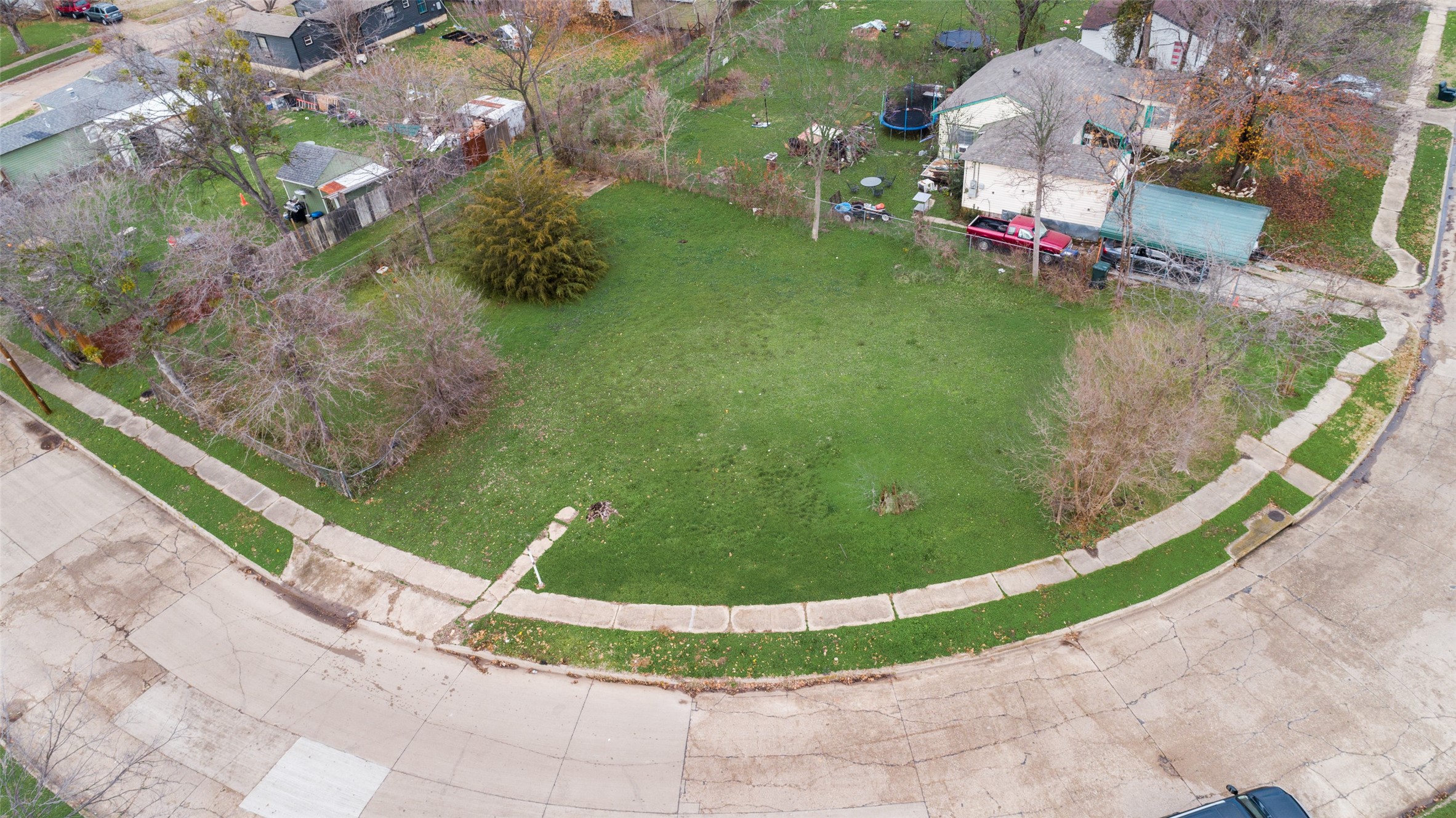 1629 Maple Drive